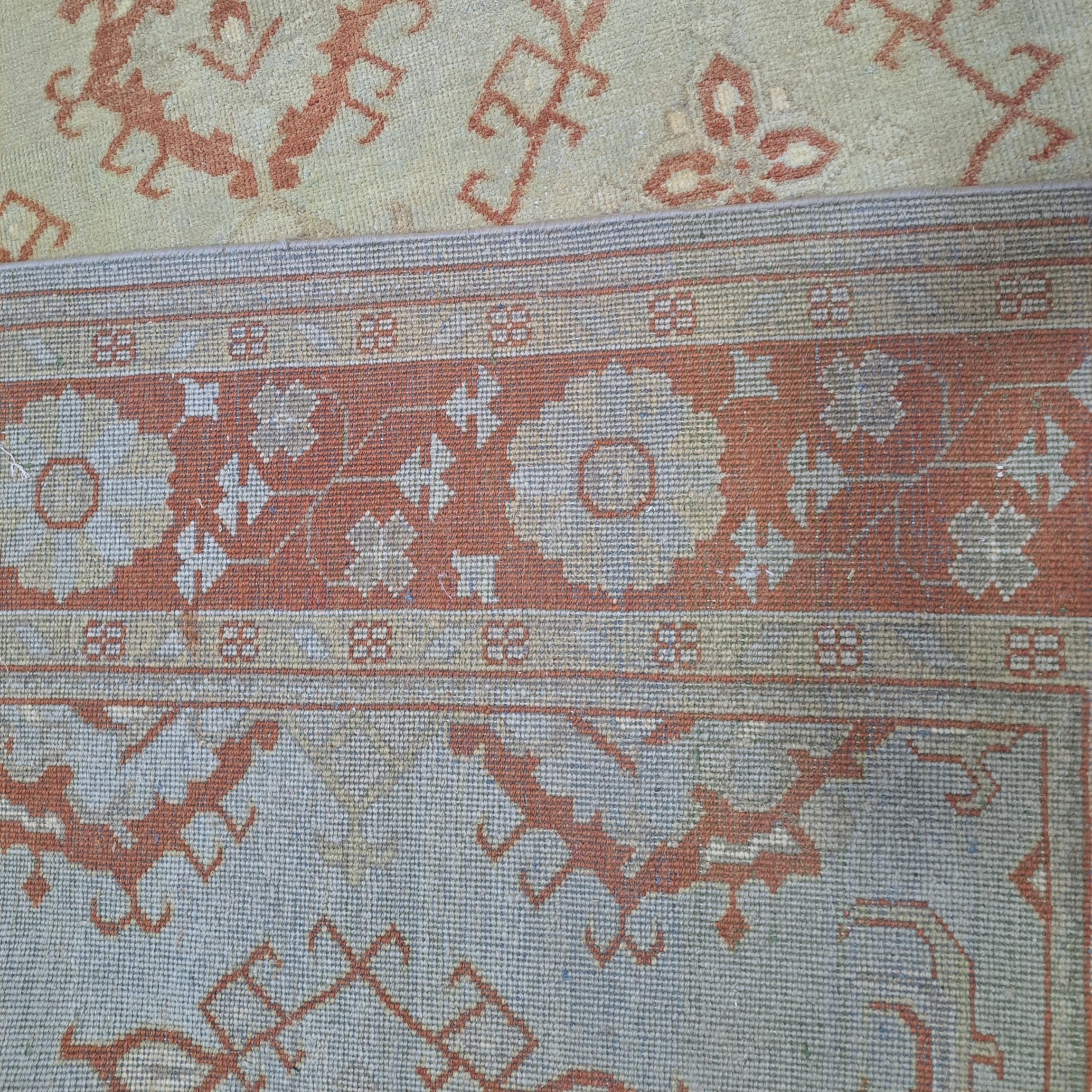 8x10 Ft 100% Wolle Oushak Stil Teppich. Handgeknüpfter Teppich. Kundenspezifische Optionen verfügbar im Angebot 4