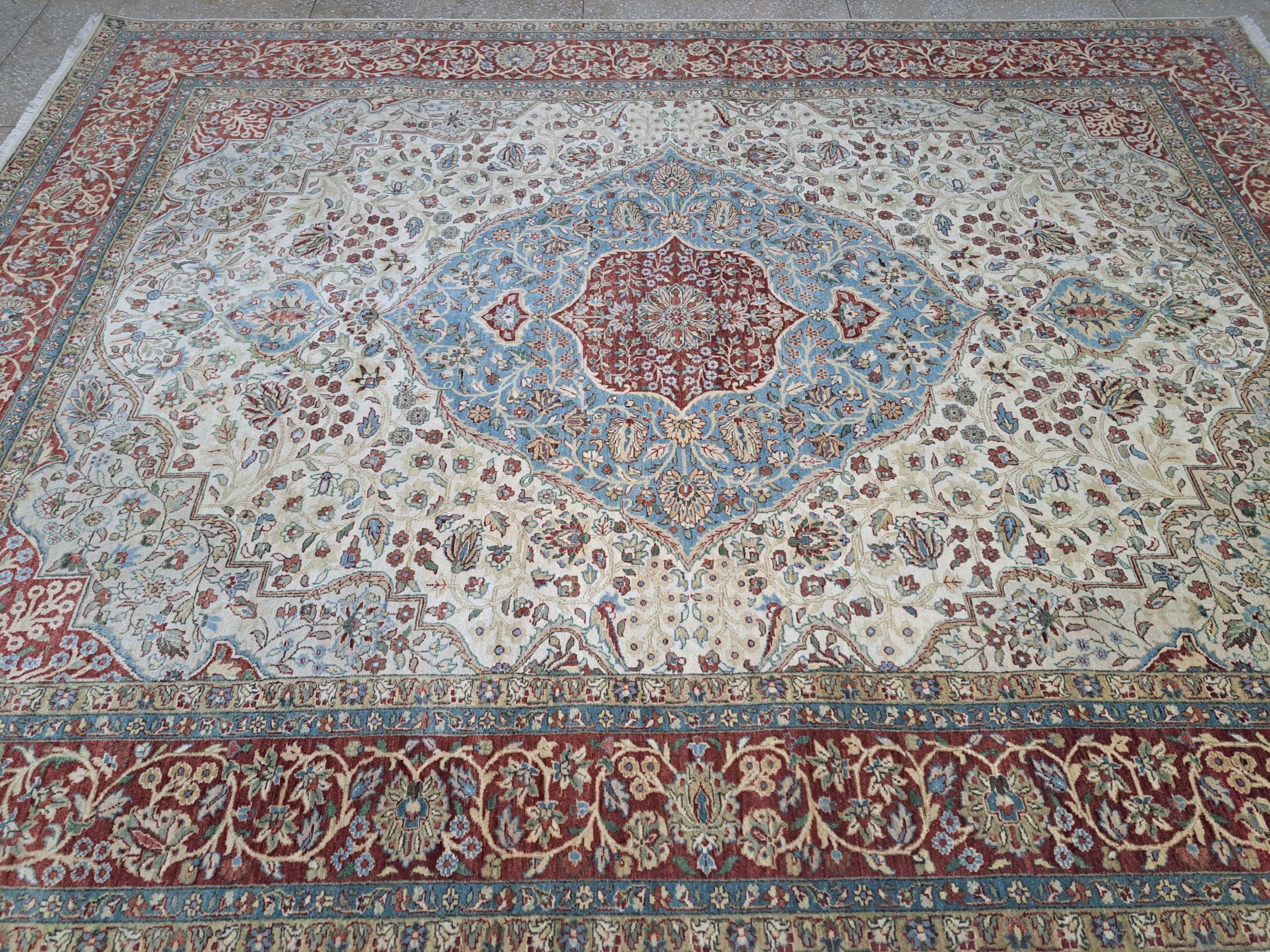 Alfombra Artesanal Antigua de 8x10 Pies Inspirada en Heriz. Aspecto Heriz Antiguo. 100% Lana en venta 3