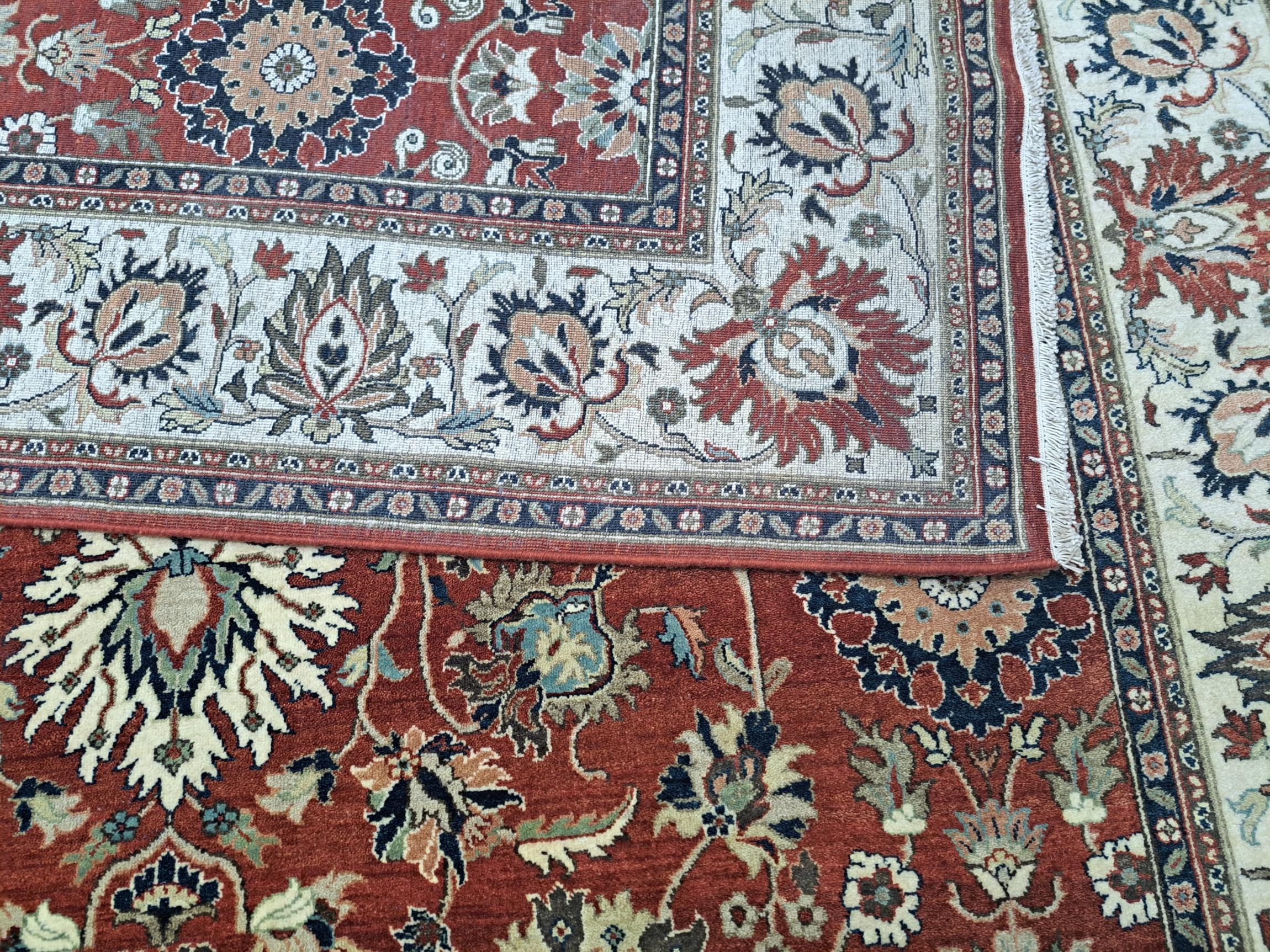 8x10 Ft Nuovissimo tappeto annodato a mano con disegno Heriz antico. 100% lana in vendita 2