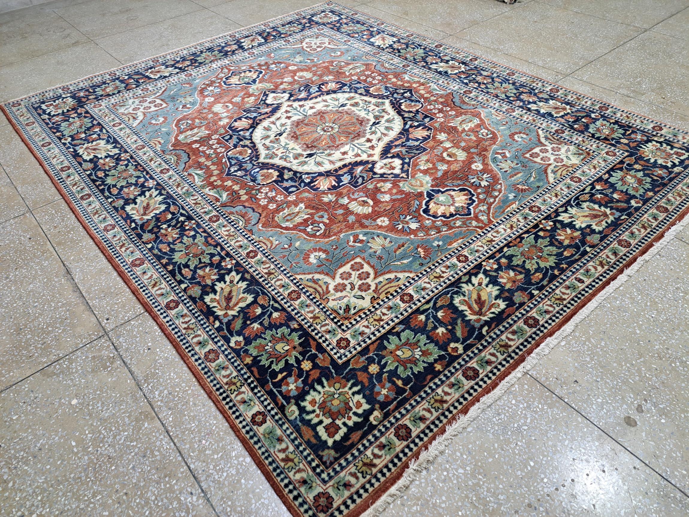 8x10 Ft Brandneuer handgeknüpfter Teppich mit antikem Heriz-Design. 100% Wolle (21. Jahrhundert und zeitgenössisch) im Angebot