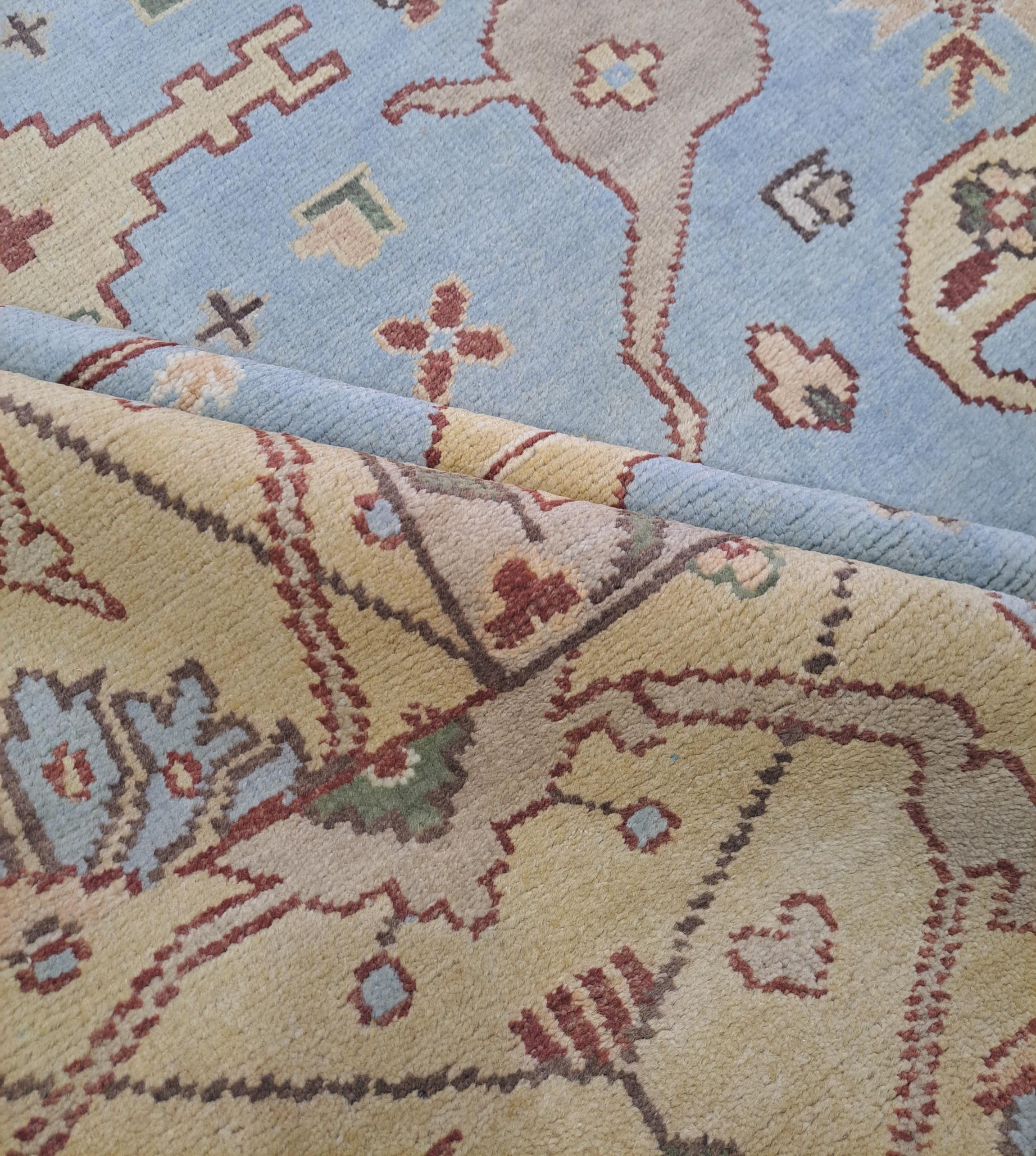 Tappeto in stile Oushak fatto a mano e nuovo di zecca. 100% lana. Tappeto annodato a mano In condizioni Nuovo in vendita a Spring Valley, NY