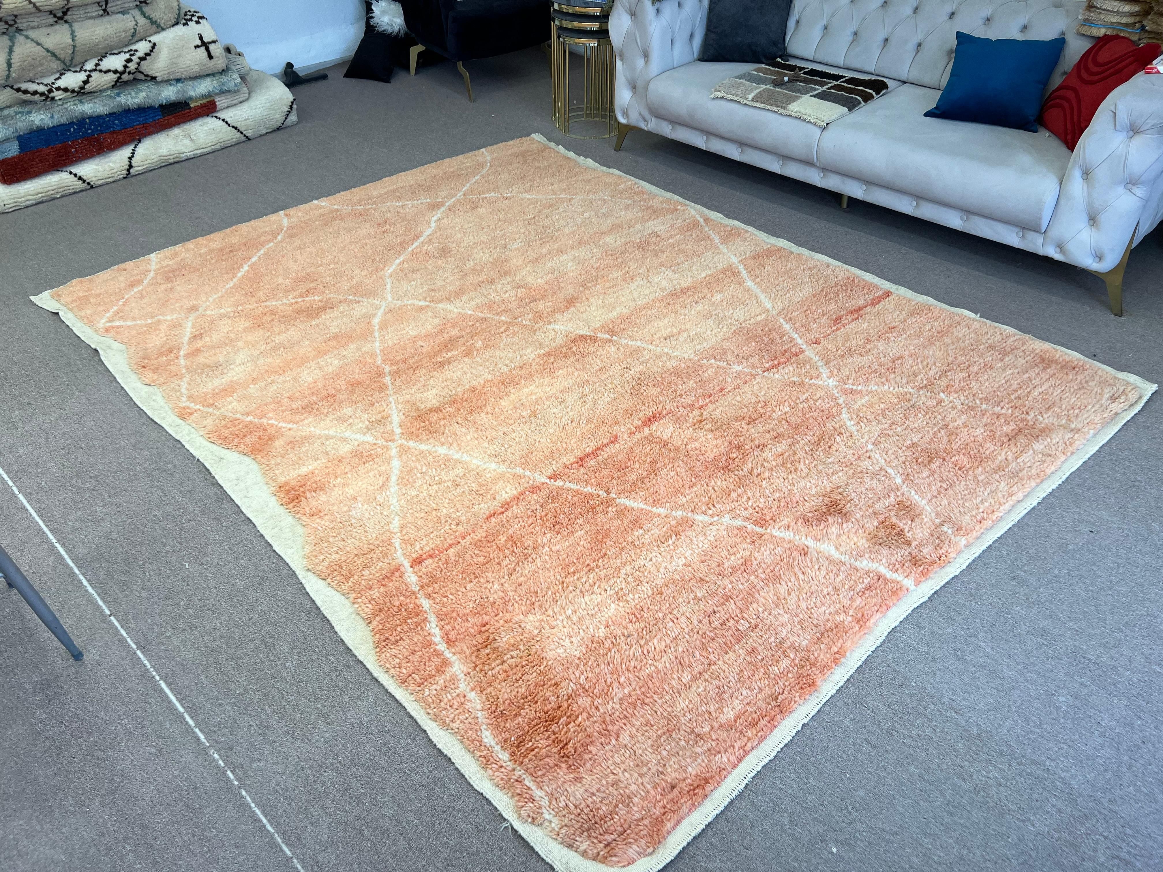8x10 Ft Contemporary Hand Knotted Moroccan Tulu Rug in Soft Rose Pink, 100% Wool For Sale 1