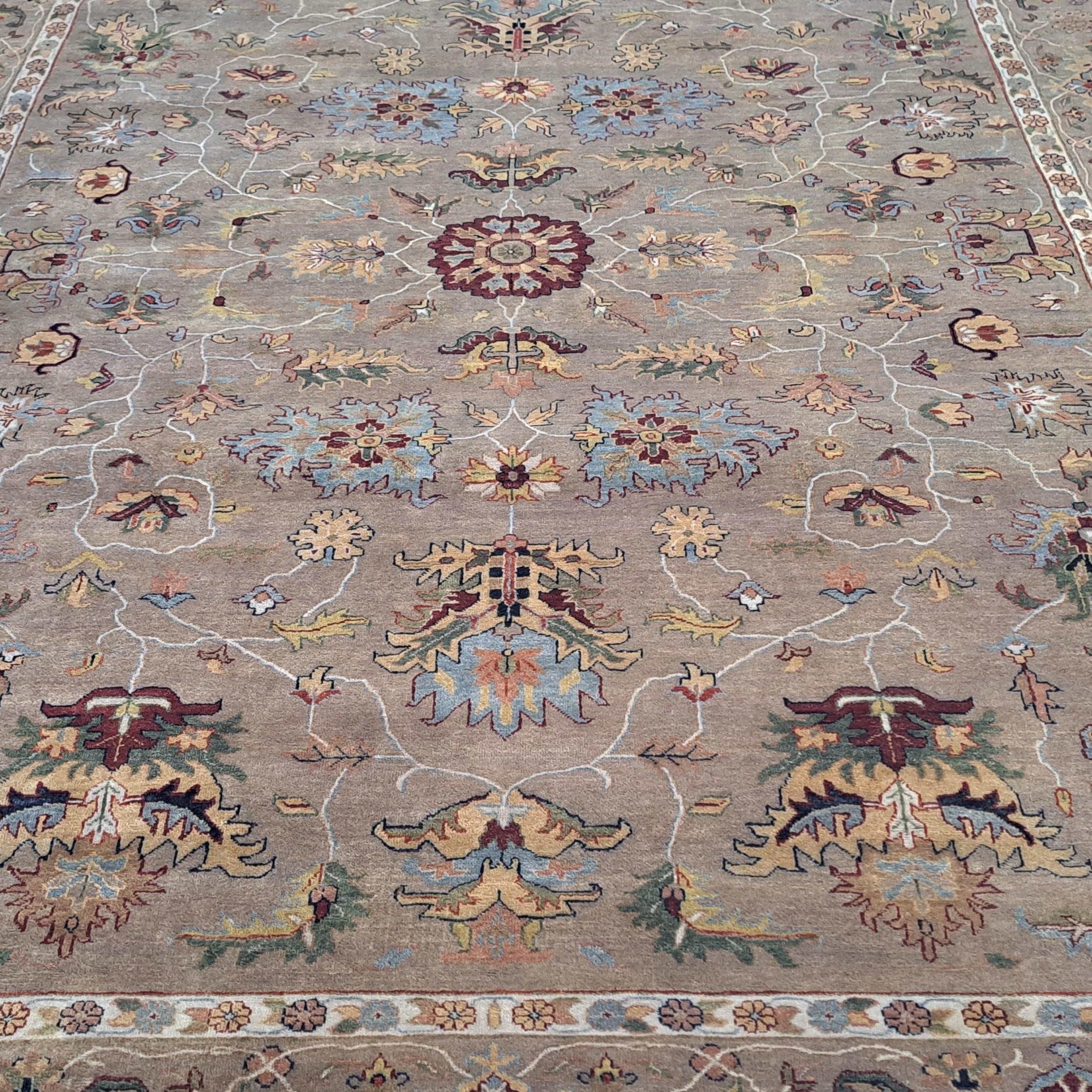 8x10 Fuß handgeknüpfter Heriz Design-Teppich. 100% Wolle. Antikes von Heriz inspiriertes Design im Angebot 2