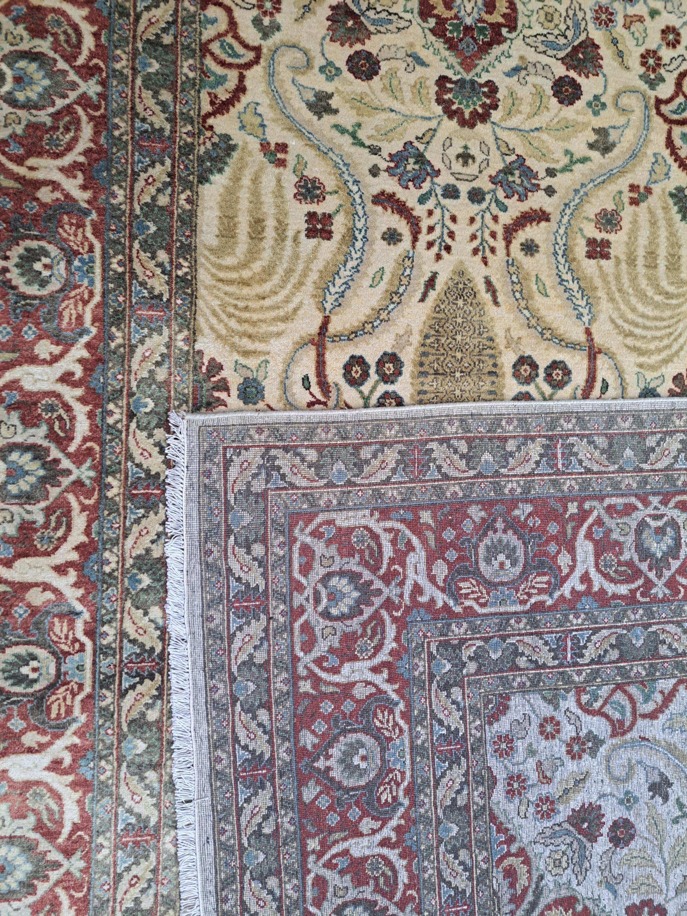 8x10 Ft Handgeknüpfter Teppich. 100% Wolle. Antiker Heriz inspirierter Design-Teppich im Angebot 4