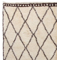 8x10 Ft Bespoke Moroccan Style Wool Rug. Lattice Diamond Pattern. Ivory & Brown