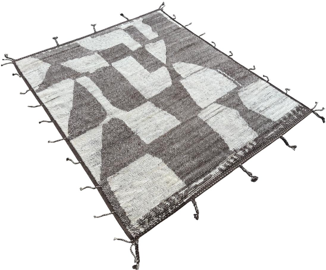 Modern 8x10 Ft Handmade Moroccan style Rug, 100% Natural Wool. Custom Options Available For Sale