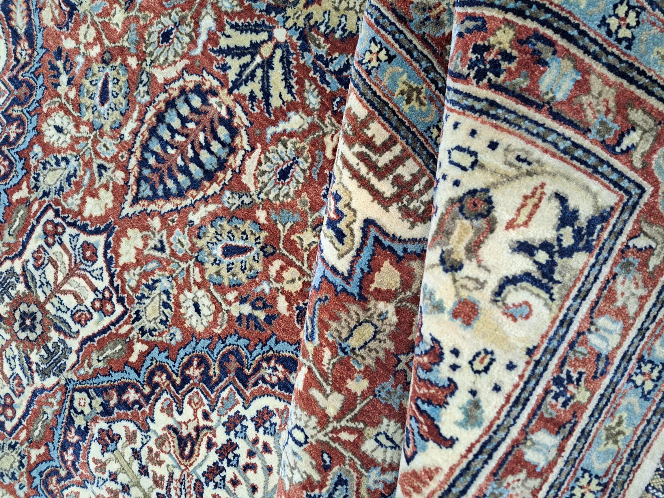 8x10 Ft Heriz Inspirierter Handgefertigter Teppich. Antiker Heriz-Look. 100% Wolle Teppich im Angebot 1