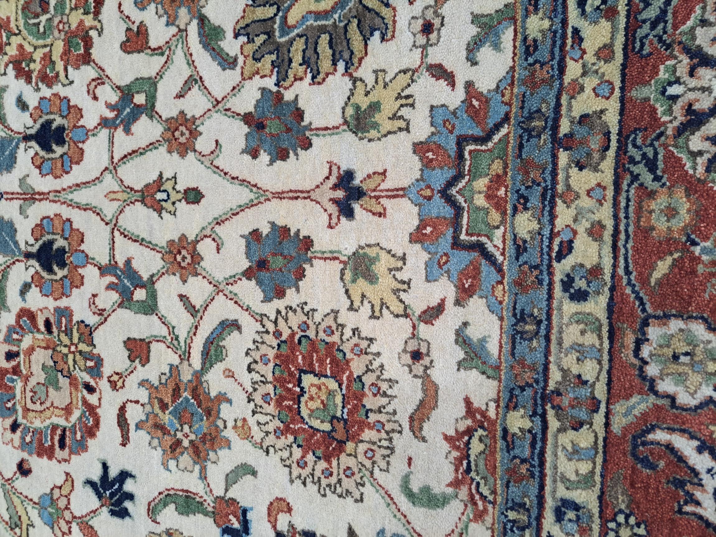 8x10 Ft New Hand-Knüpfteppich mit antikem Heriz-Design. Handgefertigter Luxus-Teppich (21. Jahrhundert und zeitgenössisch) im Angebot