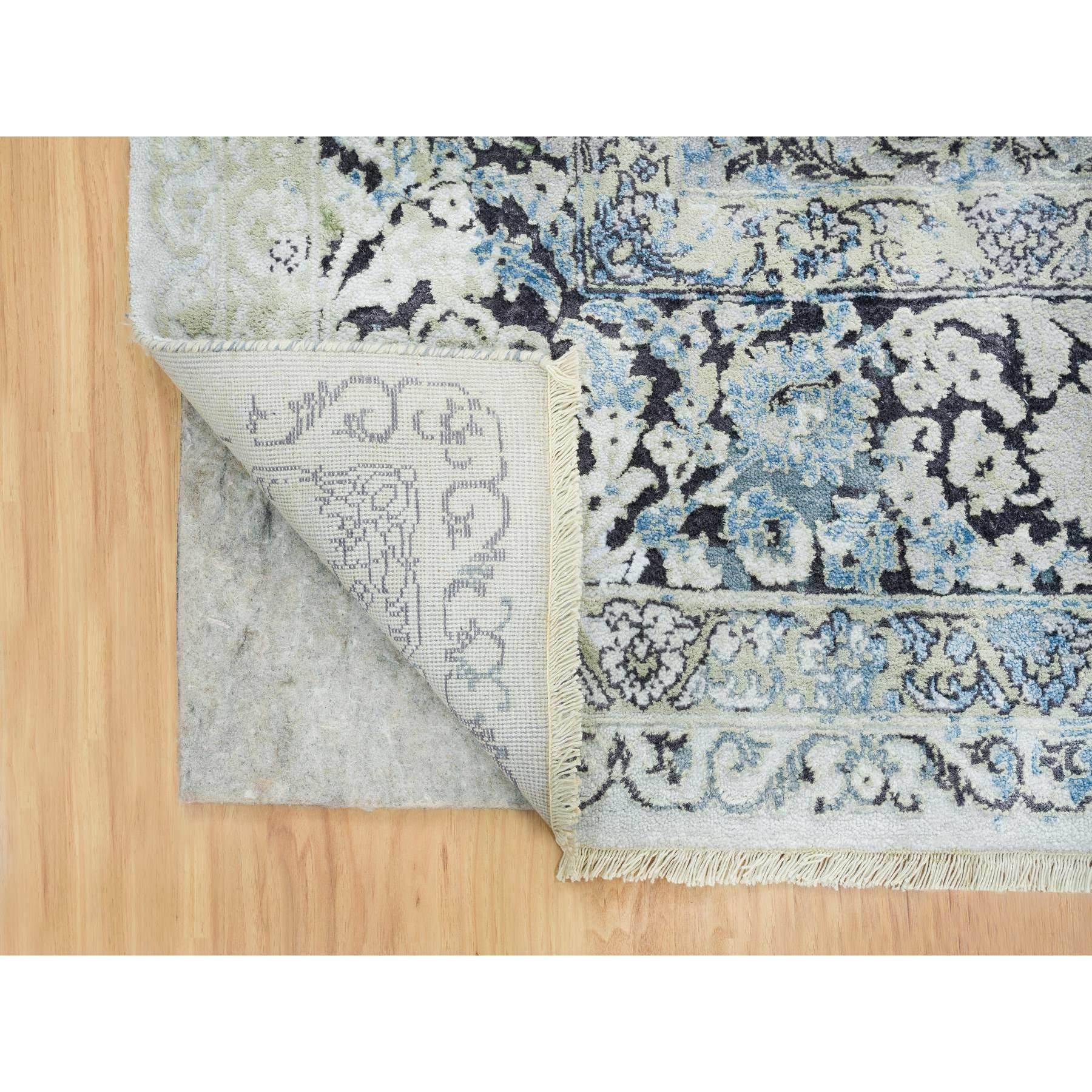 Indien 8'x10' Gris Pure Soie et Laine Noué à la Main Broken Kashan Design Tapis d'Orient en vente
