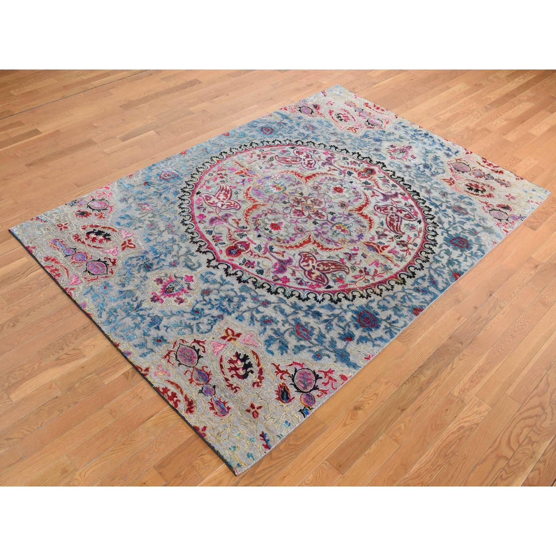 Medieval 8'x10' Gray Silk and Wool Colorful Maharaja Design Hand Knotted Rug For Sale