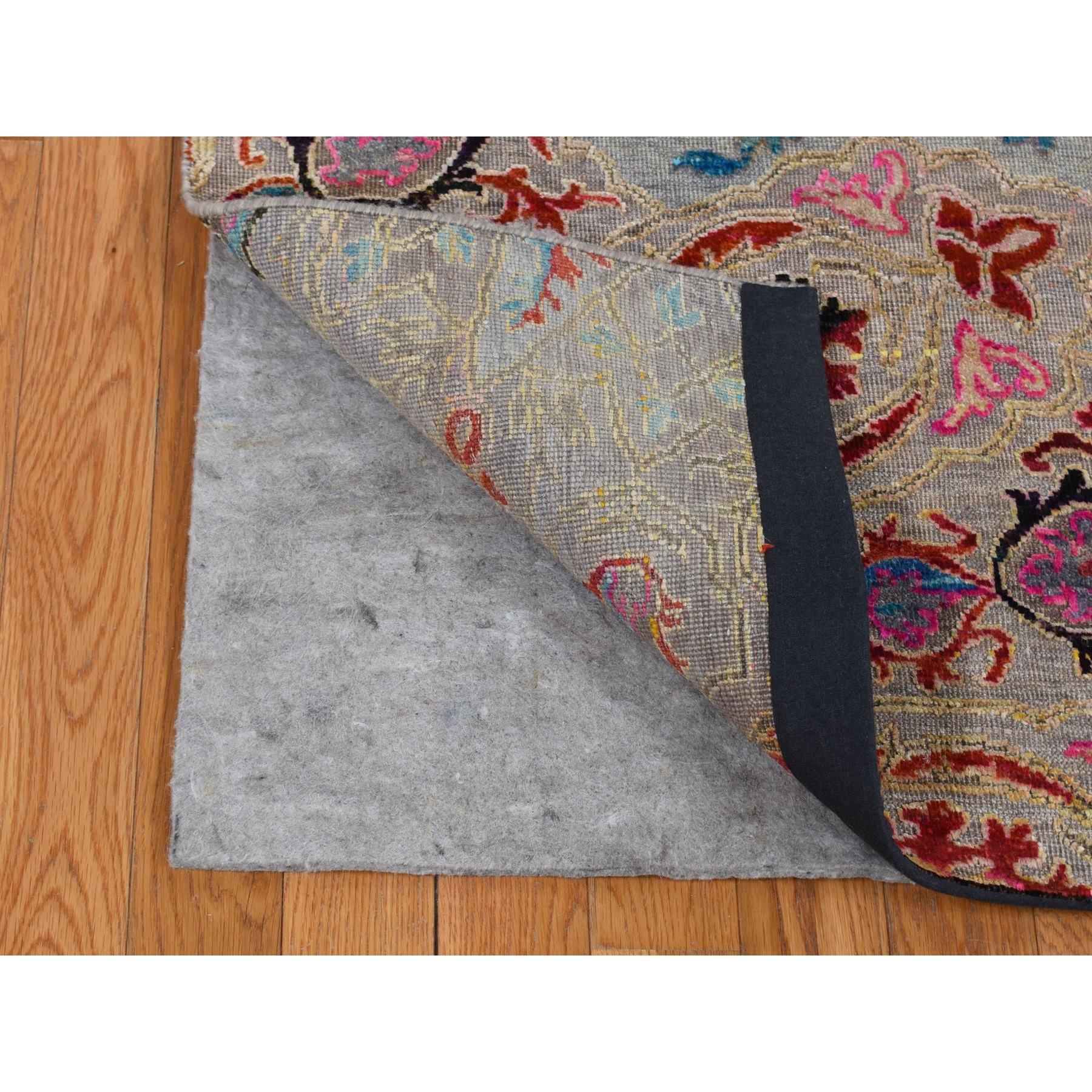Indian 8'x10' Gray Silk and Wool Colorful Maharaja Design Hand Knotted Rug For Sale
