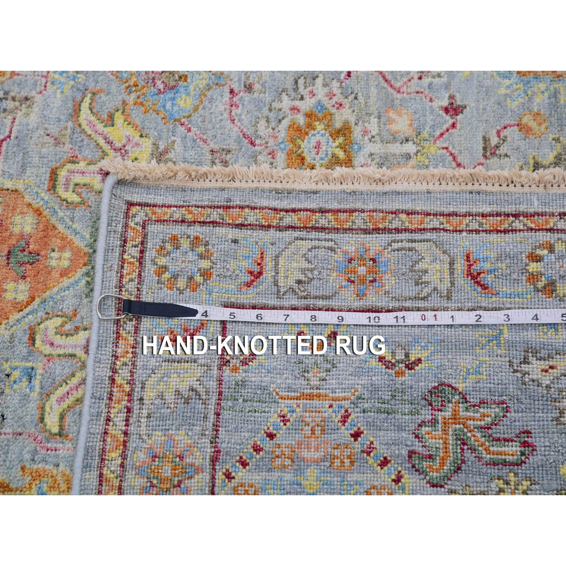 8'x10' Grauer Sultanabad Reimagined Leaf Design Cropped Thin Wool Hand Knotted Rug im Angebot 5