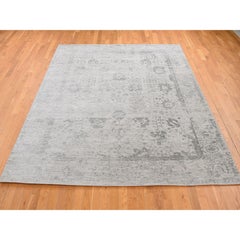 8'x10' Gris, Tabriz Erased and Broken Design, Tapis en laine et soie noué à la main