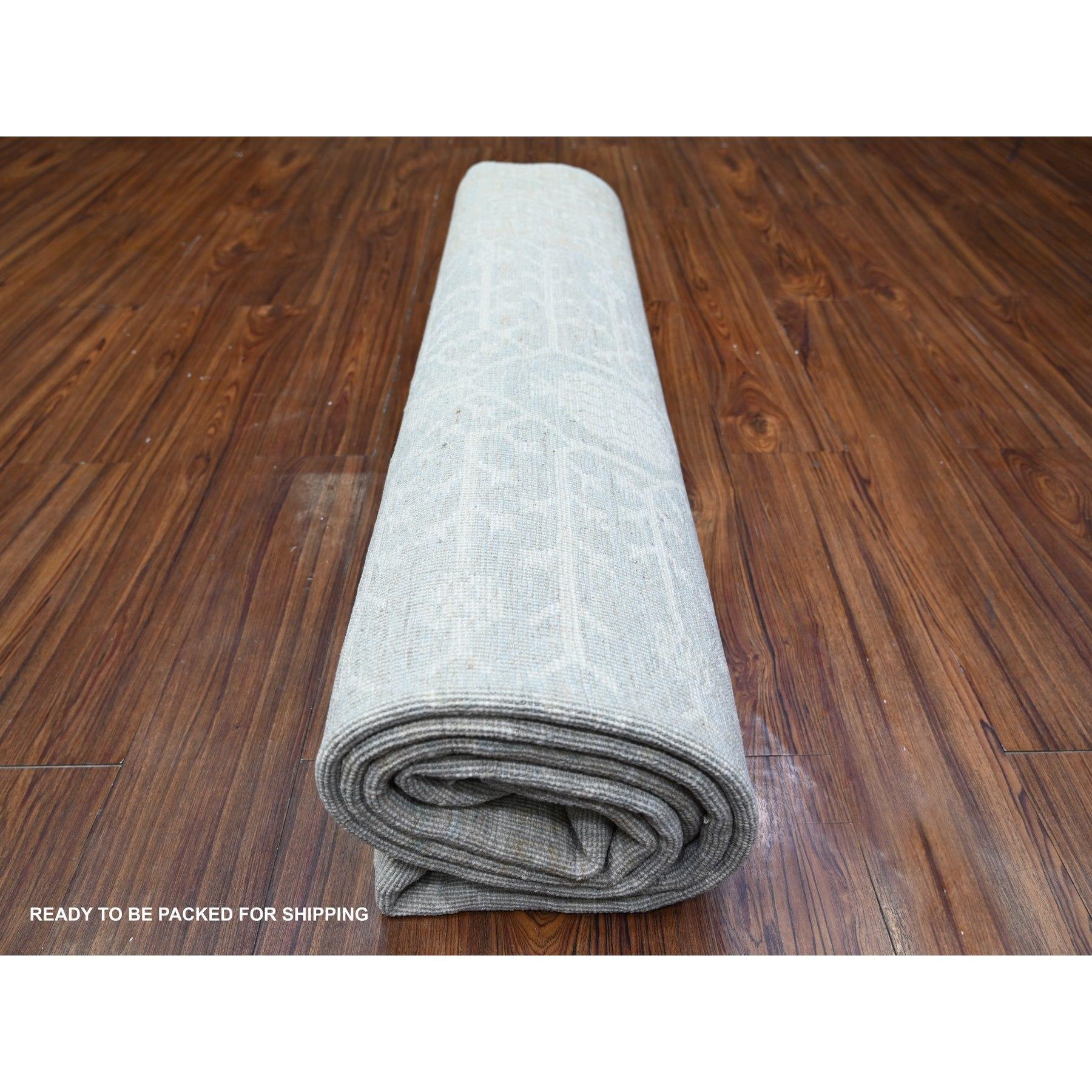 8'x10' Grau ausgewaschen Khotan inspiriert Granatapfel Design Wolle Hand geknüpft Teppich im Angebot 3