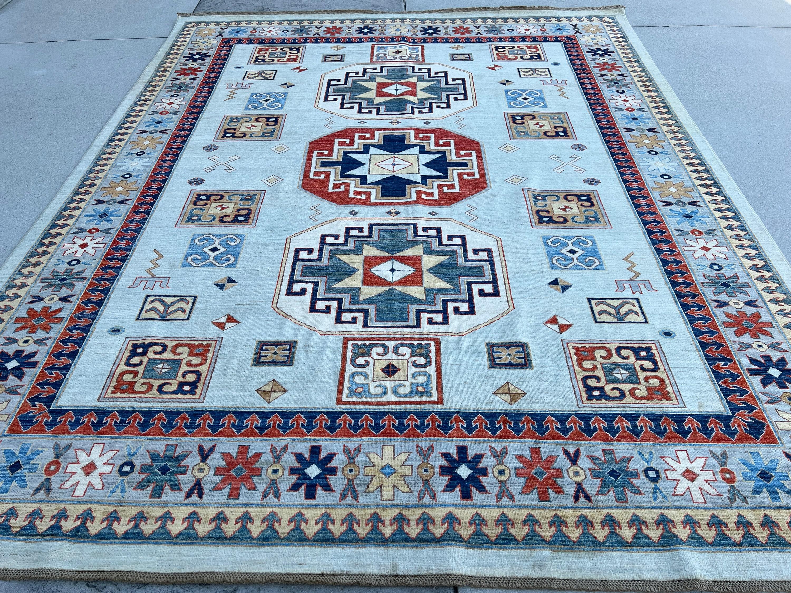 8x10 Hand-Knotted Afghan Rug Premium Hand-Spun Afghan Wool Fair Trade In New Condition For Sale In San Marcos, CA