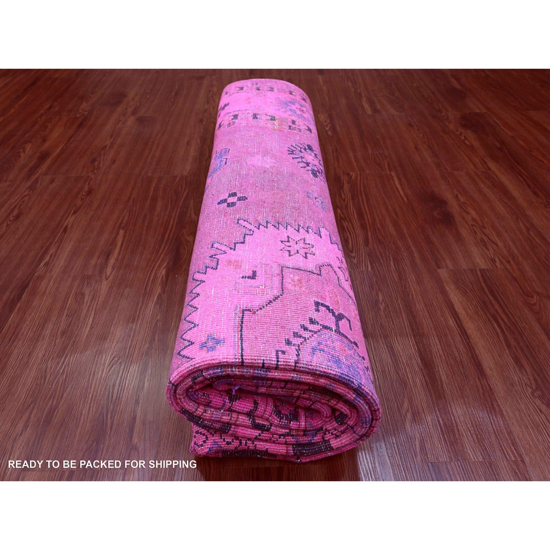 8'x10' Surteint rose vif Kazak Medallions Design noué à la main Tapis d'Orient en laine en vente 1
