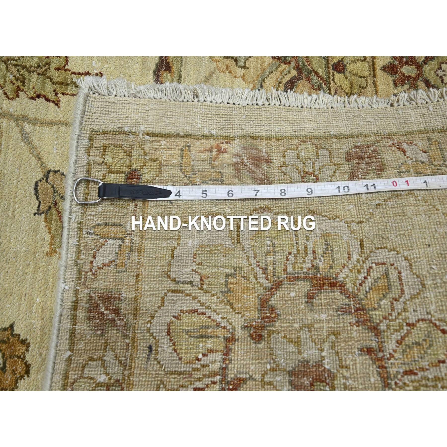 8'x10' Ivory Agra with Ziegler Design/One Leaf Pattern Tapis en pure laine noué à la main en vente 4