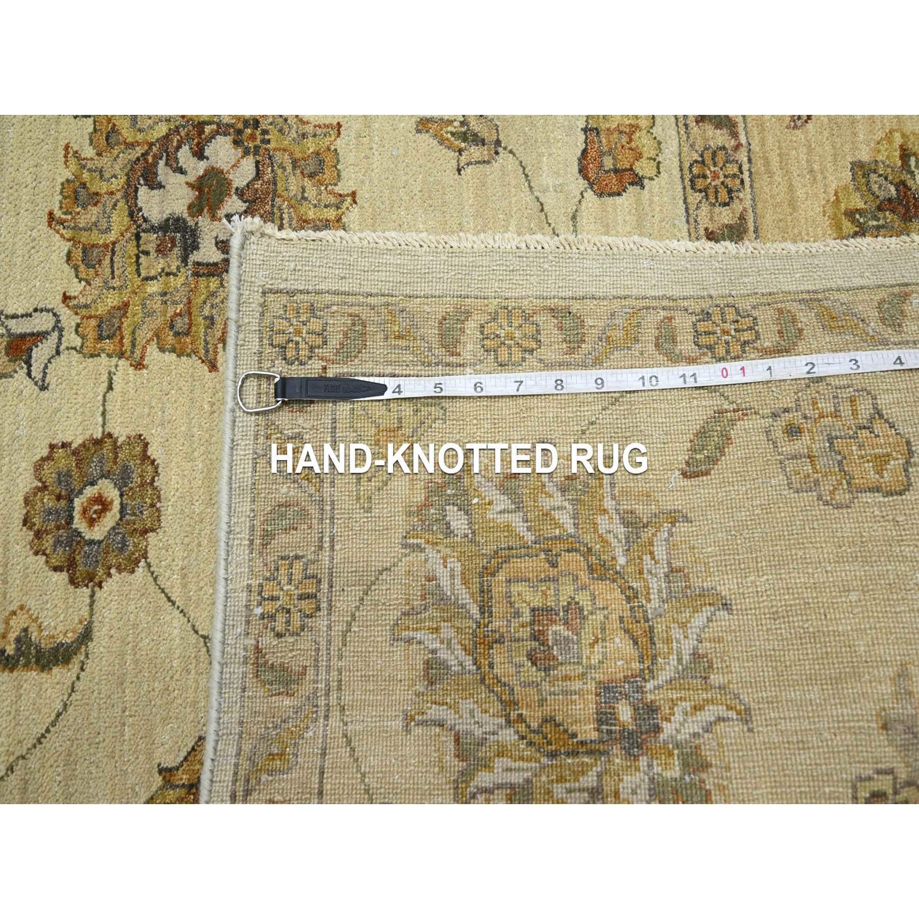 8'x10' Ivory Agra with Ziegler Design/One Leaf Pattern Tapis en pure laine noué à la main en vente 4