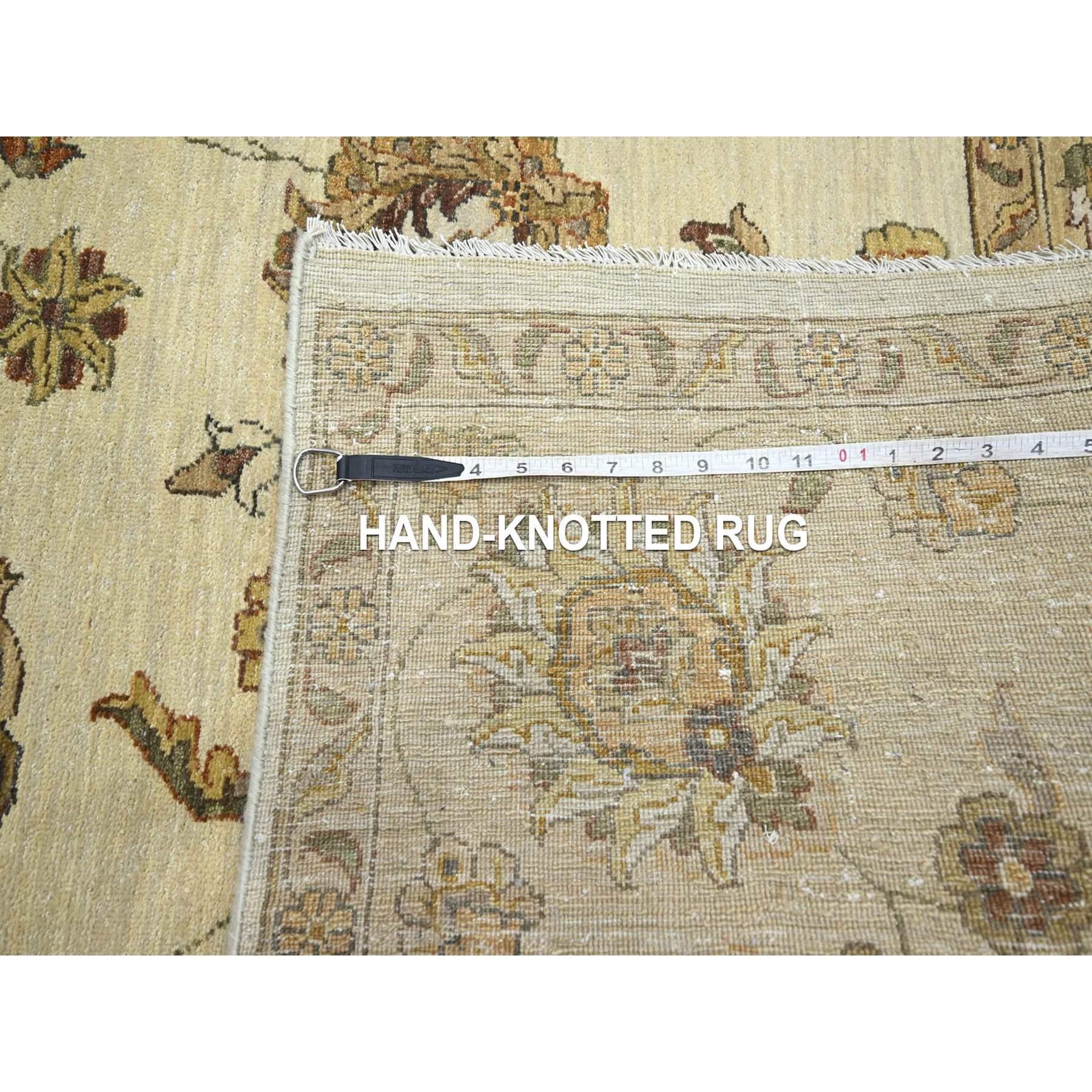 8'x10' Ivory Agra with Ziegler Design/One Leaf Pattern Tapis en pure laine noué à la main en vente 4