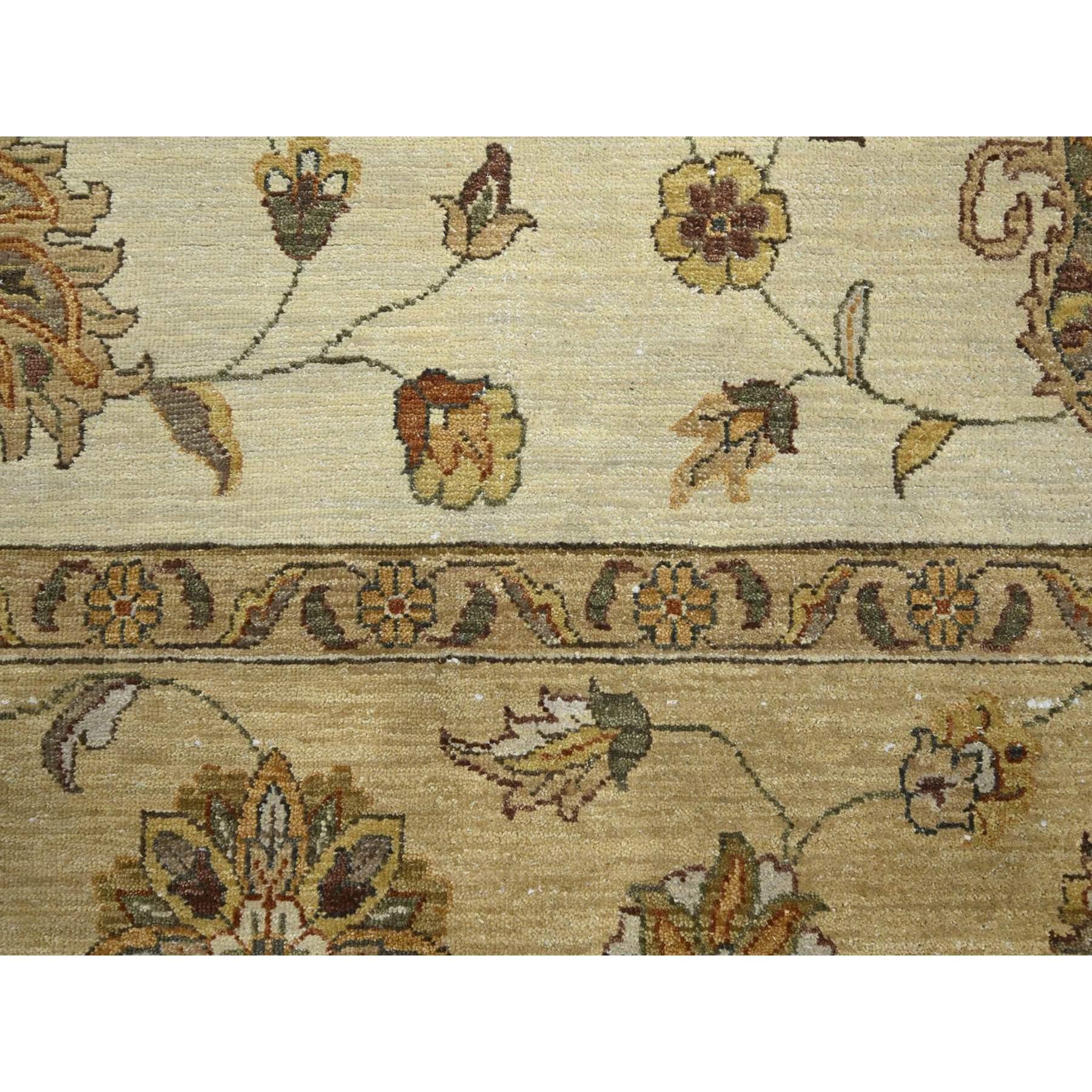 8'x10' Ivory Agra with Ziegler Design/One Leaf Pattern Tapis en pure laine noué à la main en vente 1