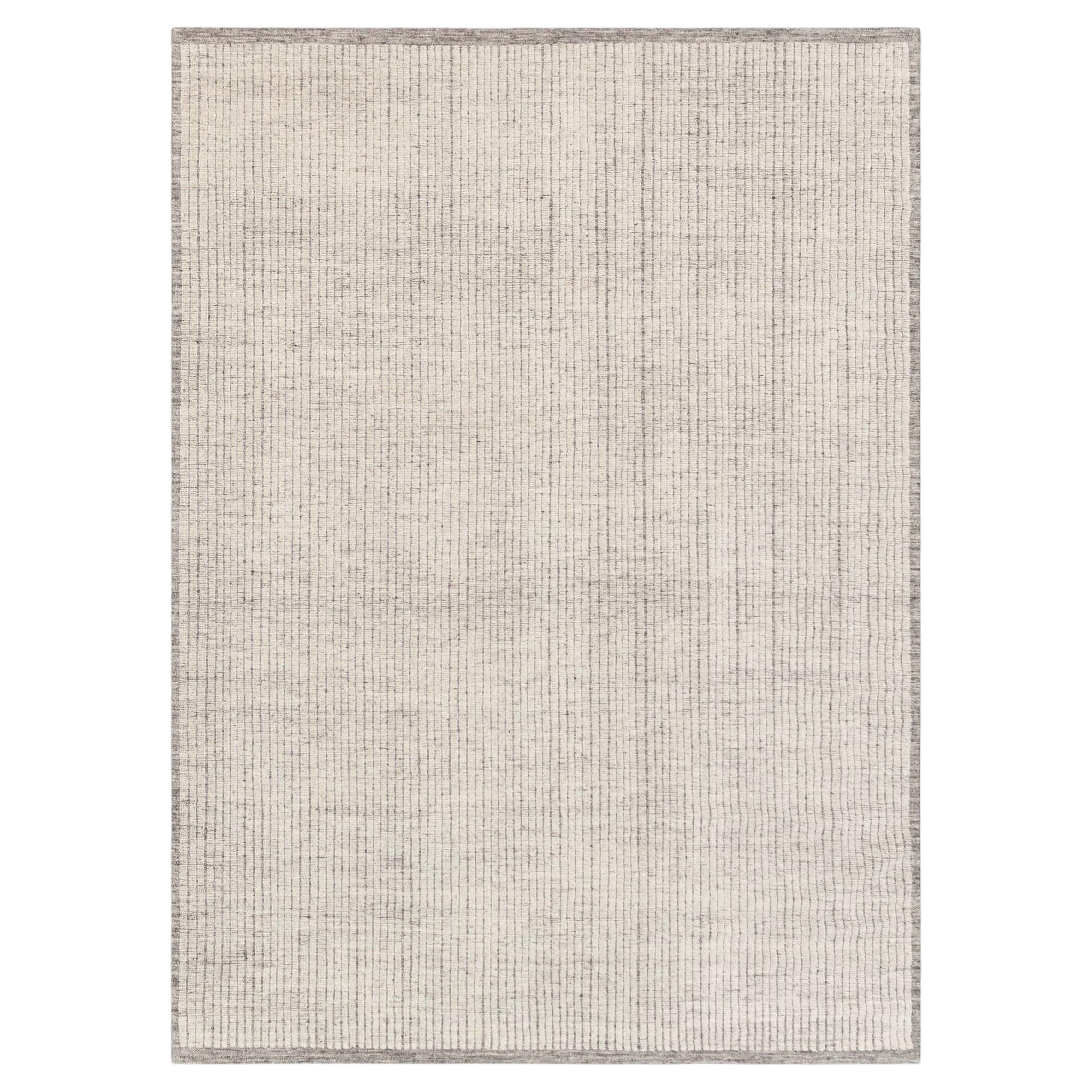 8x10 Ivory Gray Boho Moroccan Hand Knotted Wool Rug ( JC -8811 ) For Sale