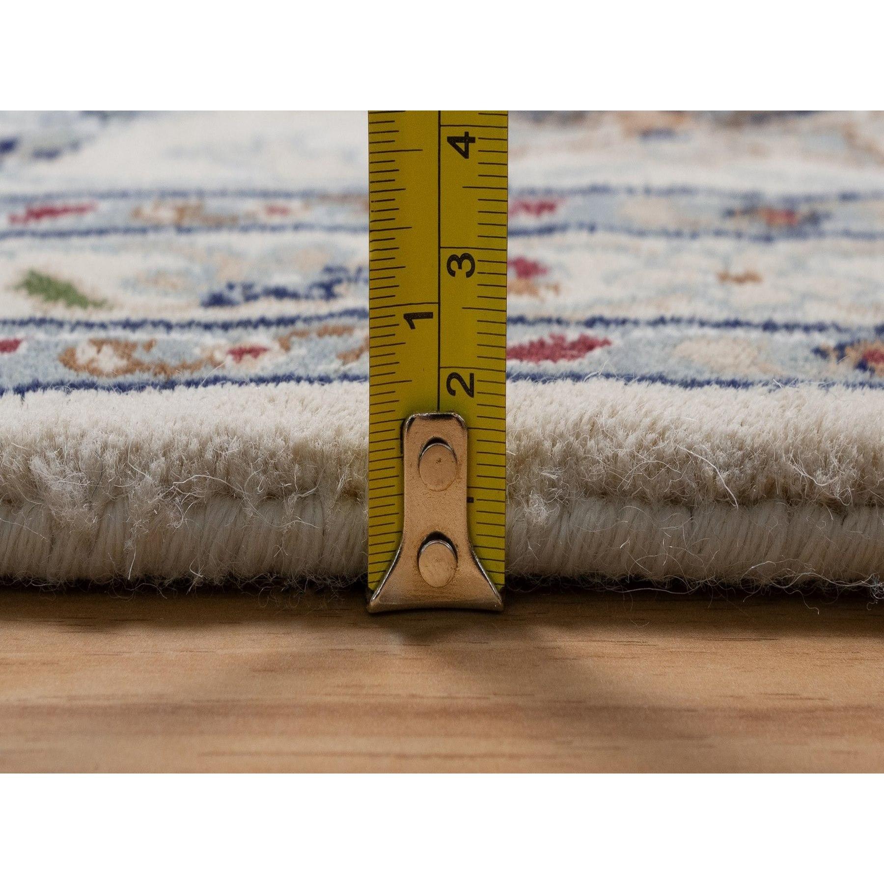 8'x10' Ivory Hand Knotted Nain with Flower Medallion Design Wool and Silk Rug For Sale 4