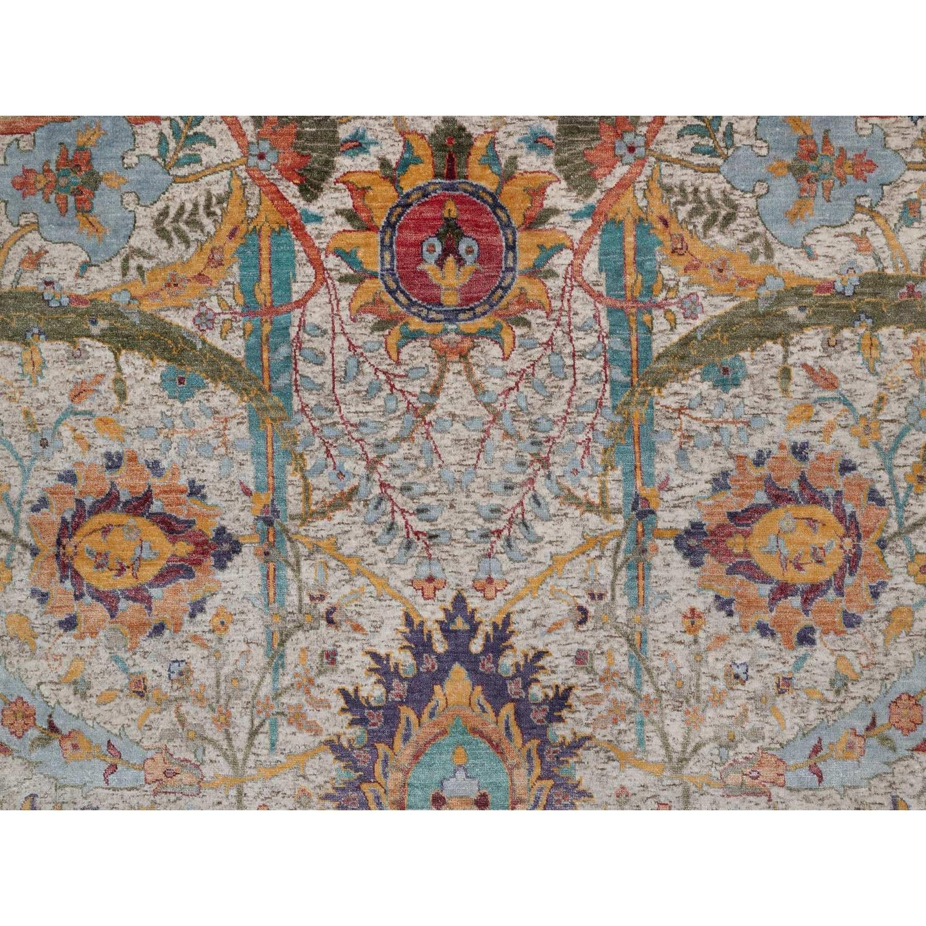 Lana 8'x10' Tappeto in seta avorio e lana testurizzata con disegno di foglie di falce annodate a mano in vendita