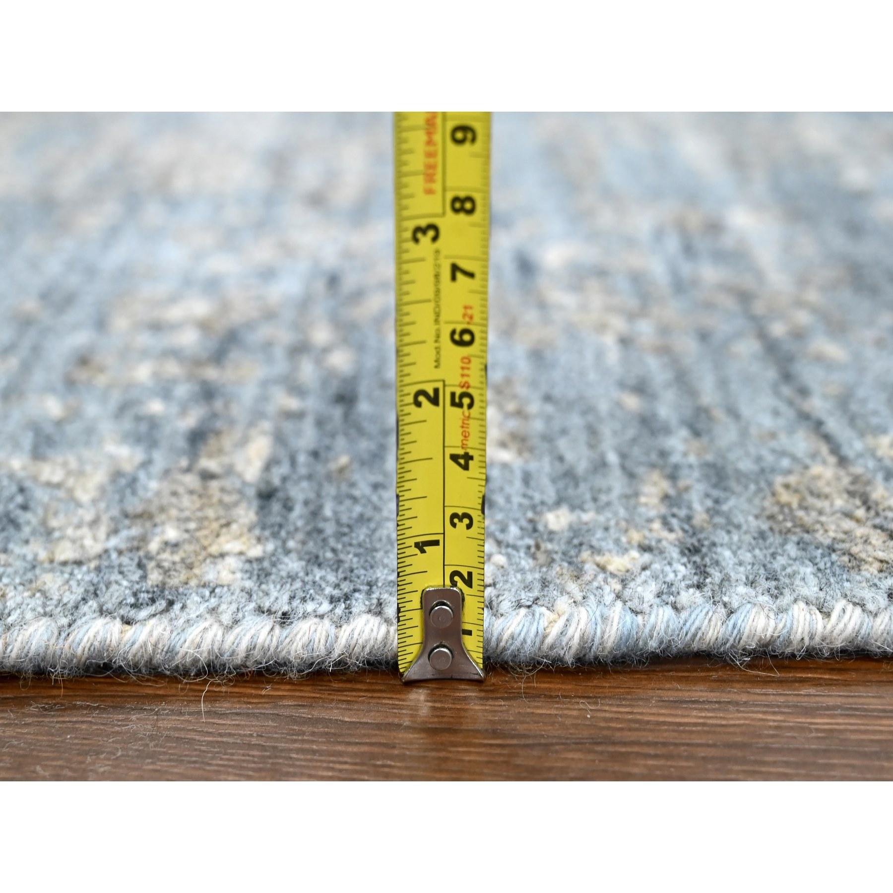8'x10' Marengo Gray Modern Design Hand Loomed Wool and Silk Oriental Rug For Sale 4