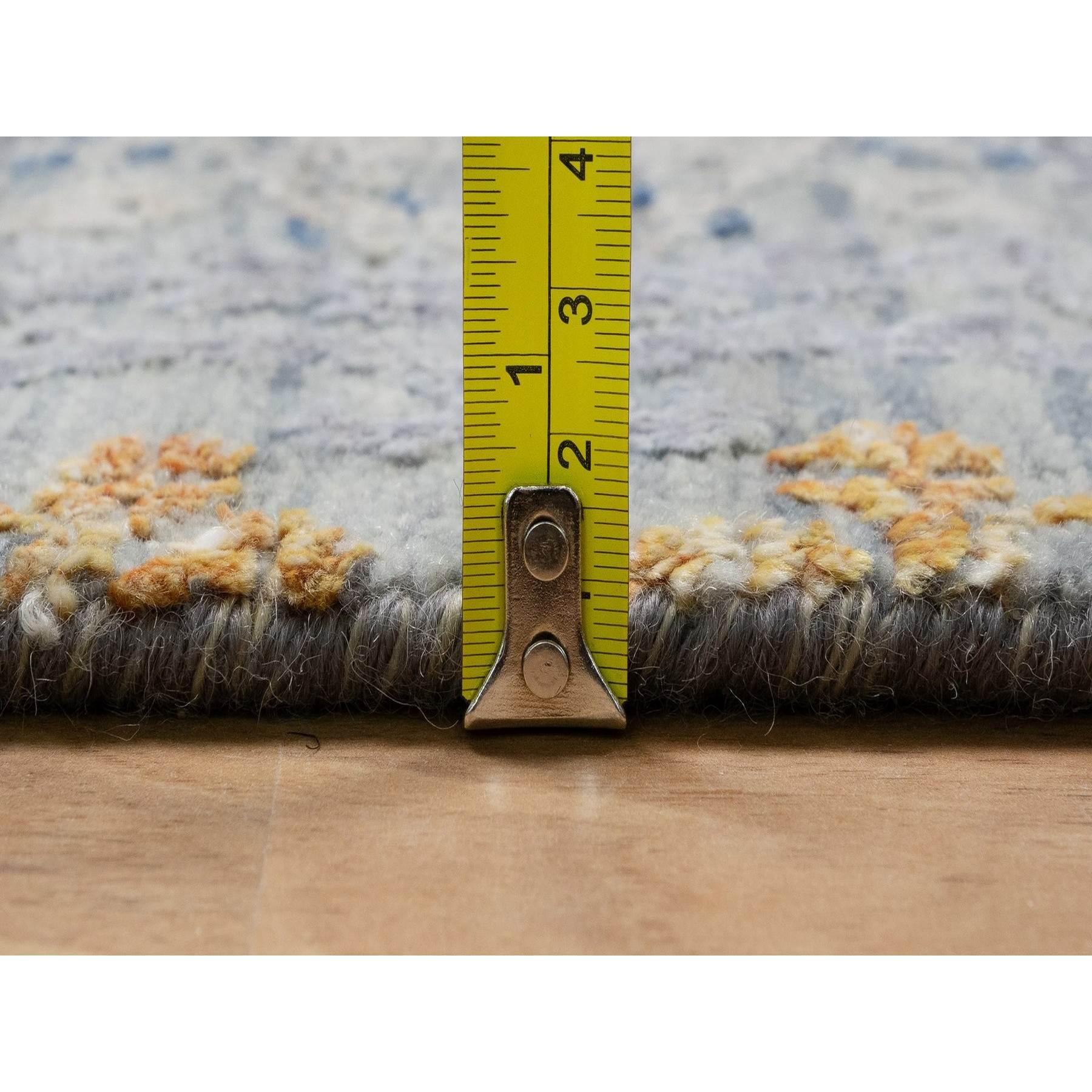 8'x10' Misty Gray Jewelry Design Wolle mit strukturierter Seide Handgeknüpfter Teppich im Angebot 4