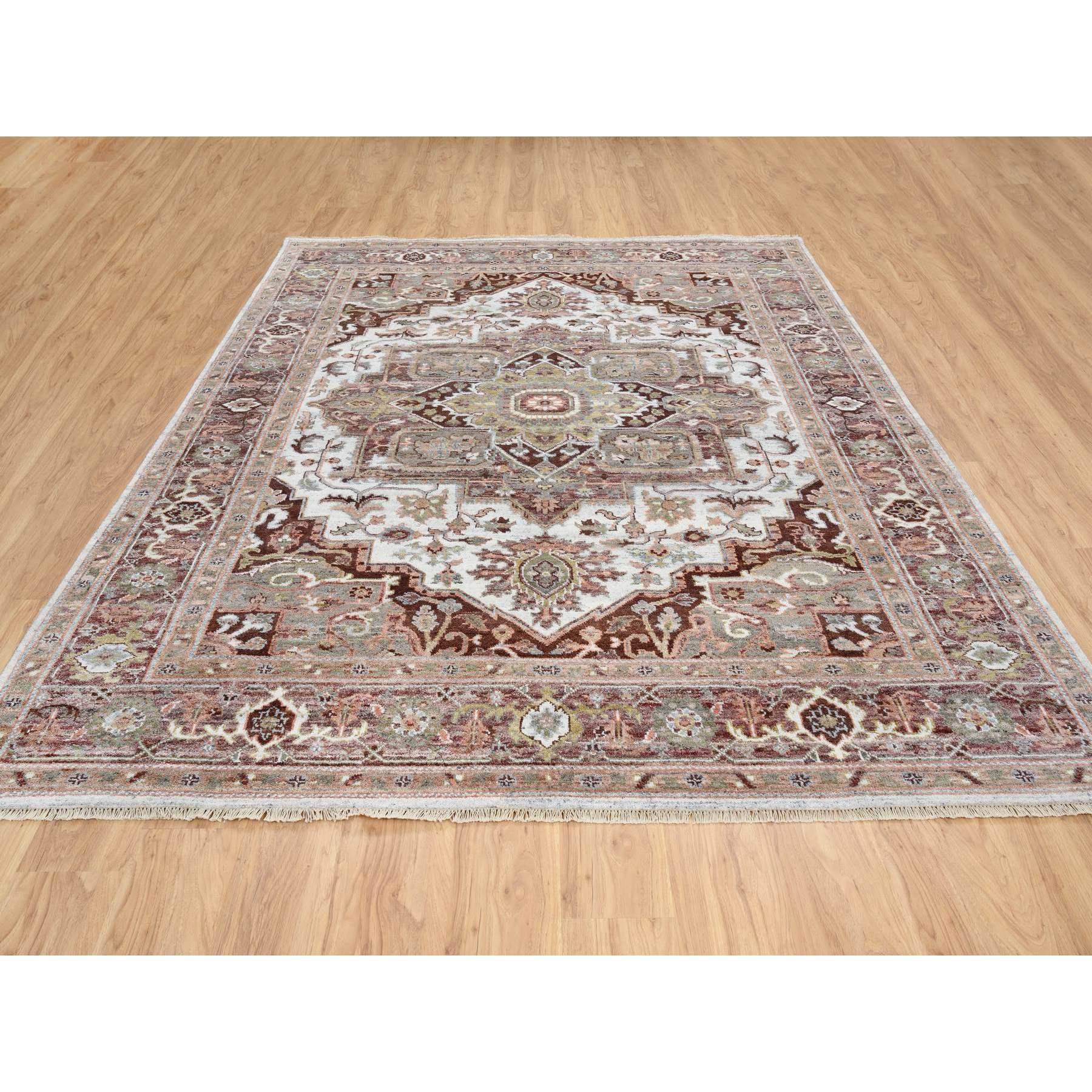 8'x10' Gemischtes Burgund, Heriz Heritage Design, Handgeknüpfter Teppich aus reiner Wolle (Stammeskunst) im Angebot