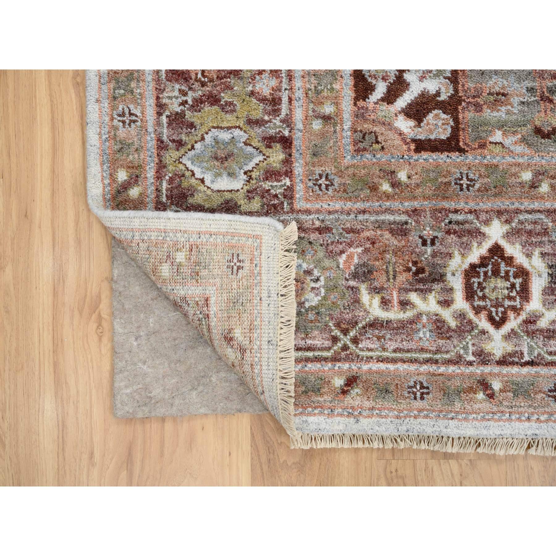 8'x10' Gemischtes Burgund, Heriz Heritage Design, Handgeknüpfter Teppich aus reiner Wolle im Zustand „Neu“ im Angebot in Carlstadt, NJ