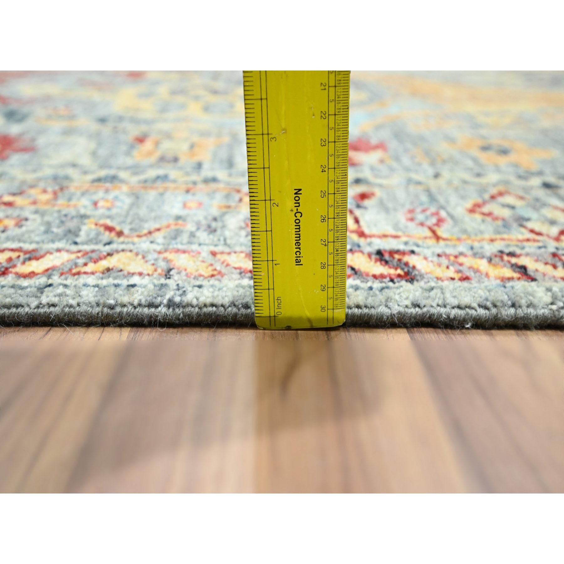 8'x10' Neutral Grau Bijar Garus Design Pastellfarben Handgeknüpfter Wollteppich im Angebot 3