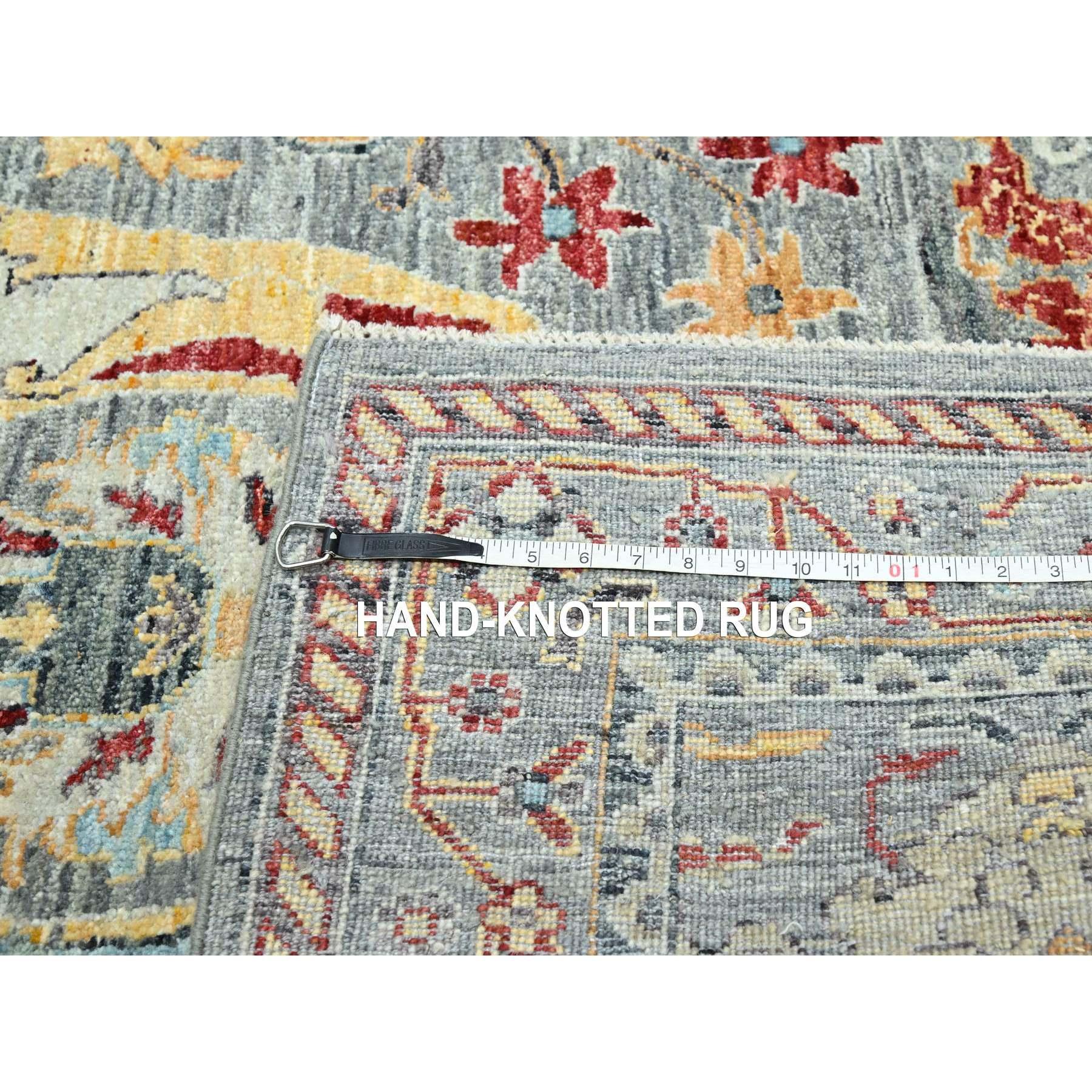8'x10' Neutral Grau Bijar Garus Design Pastellfarben Handgeknüpfter Wollteppich im Angebot 4