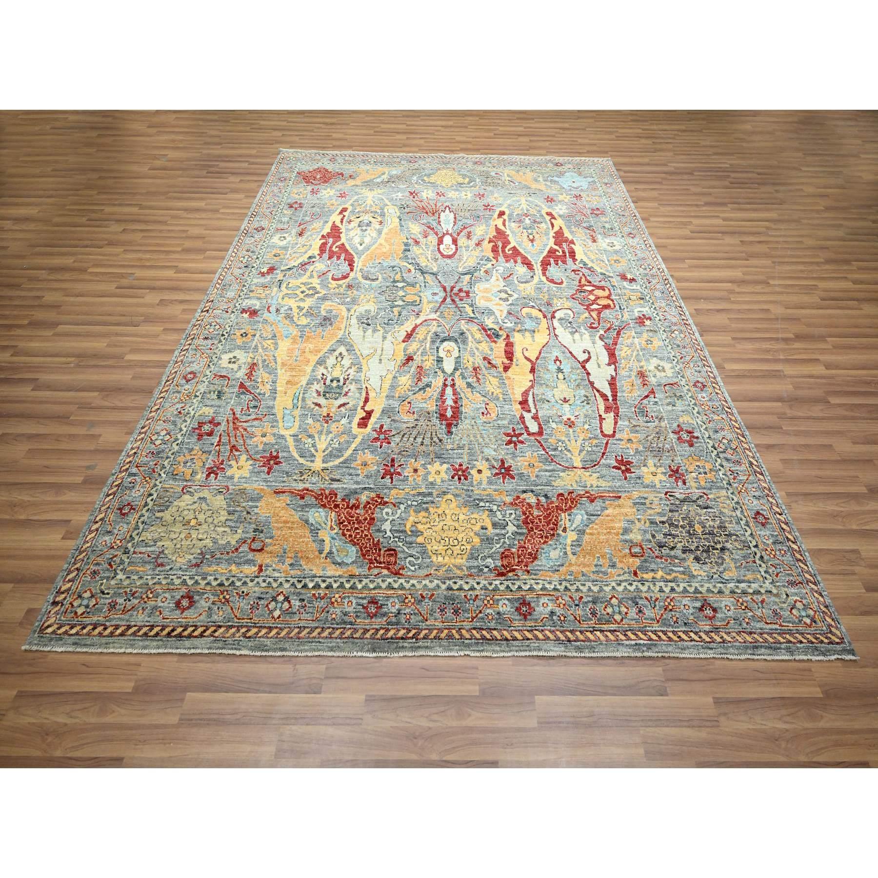 Neutral Grau, Bijar Garus Design mit Pastellfarben, Dick und Plüsch, Handgeknüpft, Reine Wolle, Orientteppich
Primäre MATERIALIEN: Wolle
Latex: Kein Flor 
Höhe: 0,25 Zoll
Stil: Traditionell
Grundfarbe: Grau
Sekundäre Farben: Rot, Gelb, Hellblau,
