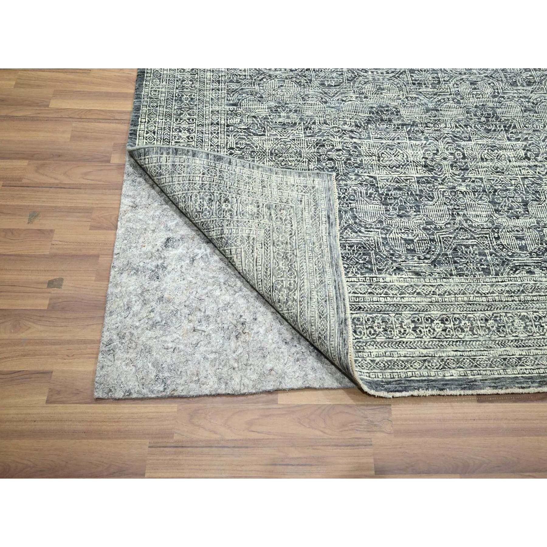 Annodato a mano Tappeto in lana annodato a mano 8'x10' Pebble Gray Tone on Tone Arts and Crafts Design in vendita