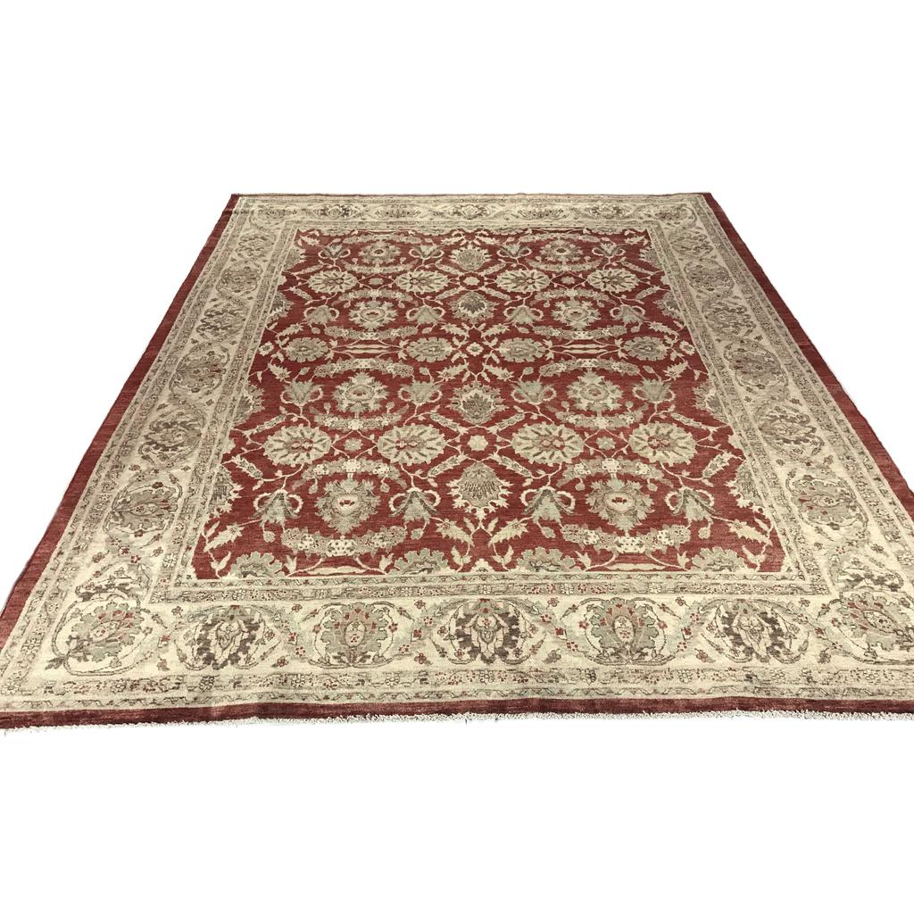 Erhöhen Sie Ihren Raum mit unserem 8'x10' Perser Design gedämpft rot grau elfenbein alle Wolle handgeknüpft Teppich in Indien gemacht. Mit seinem großartigen Übergangsdesign bringt dieser Teppich Stil und luxuriösen Komfort in jeden Raum. Sie