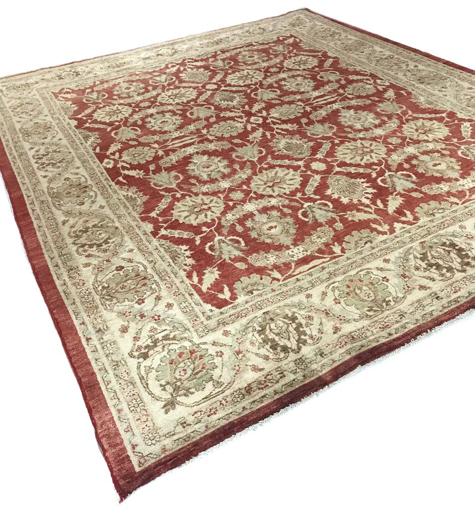 8'x10' Persischer Design Reds Floral Teppich (Indisch) im Angebot