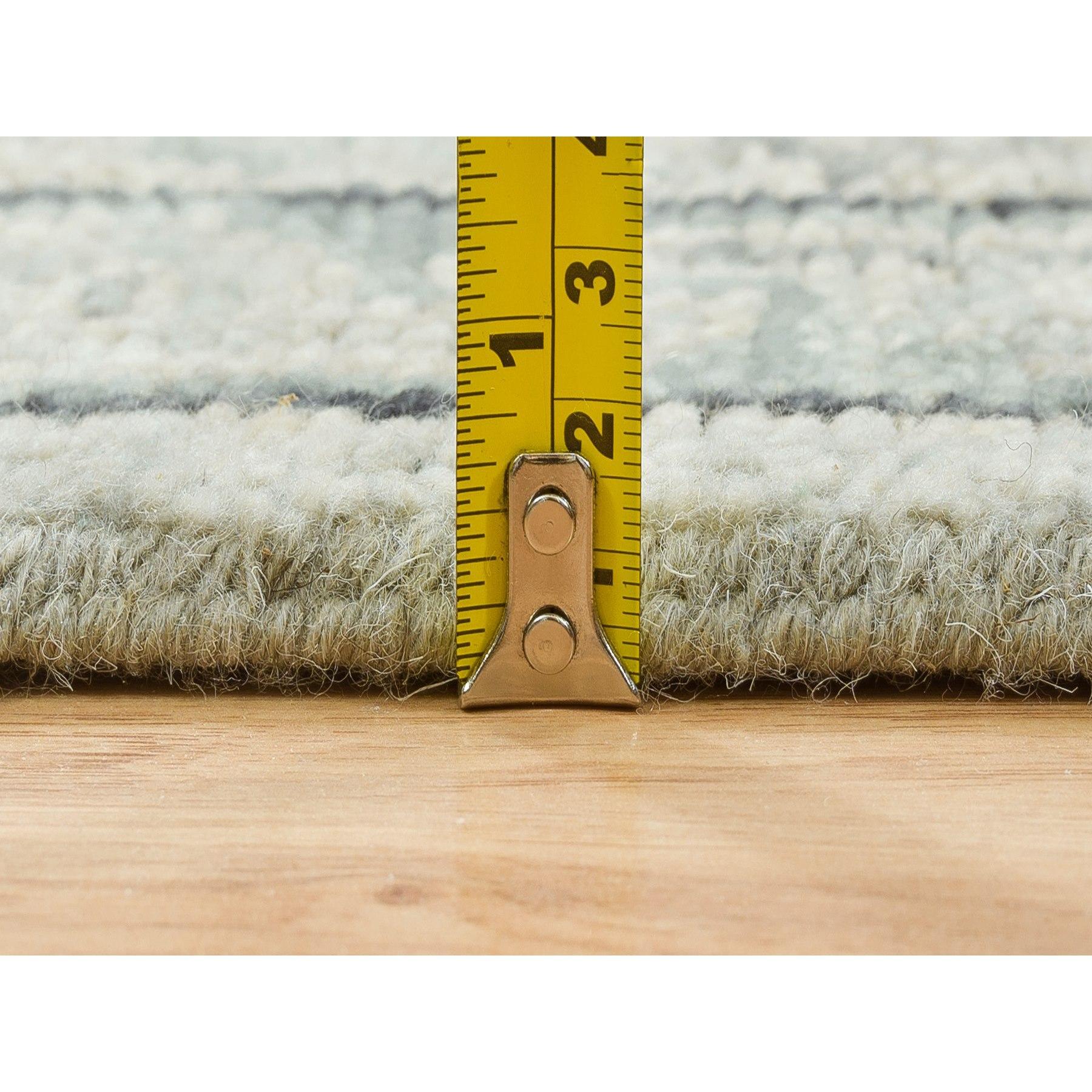 8'x10' Gris argenté Tapis d'Orient en pure laine noué à la main Design Anatolien en vente 3