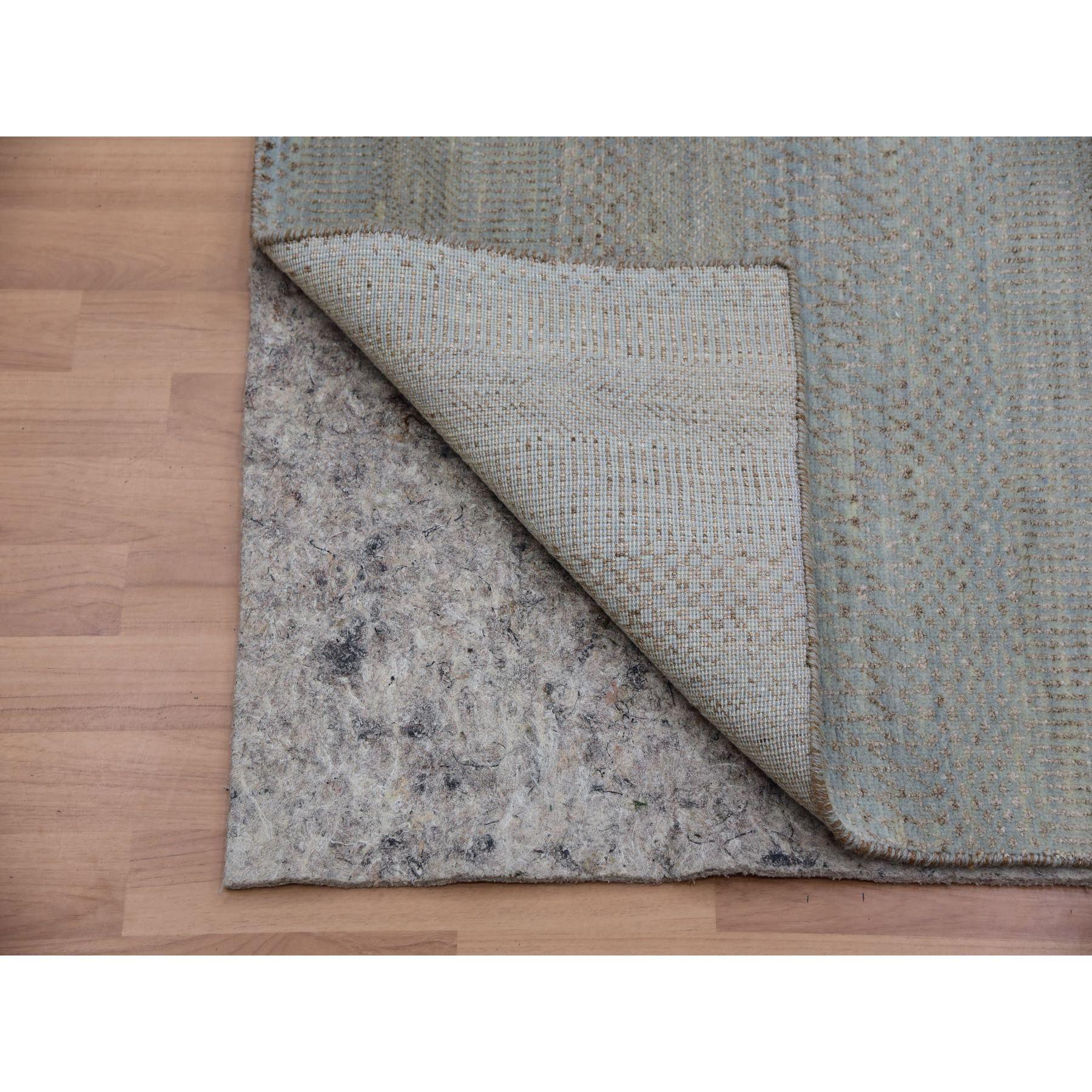 8'x10' handgeknüpfter orientalischer Teppich aus weicher 100% Wolle in gehärtetem grauem Grasdesign (Handgeknüpft) im Angebot