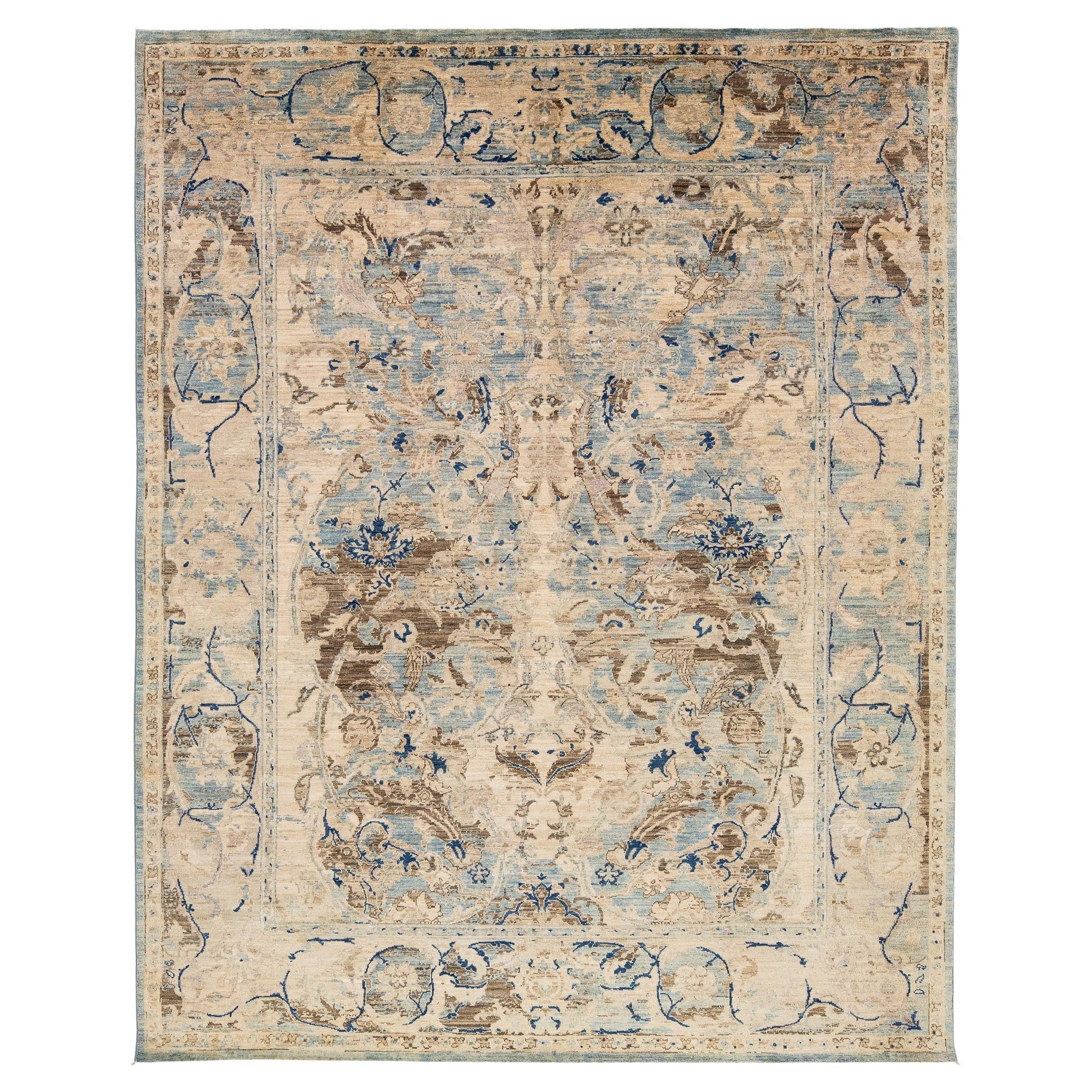 8x10 Transitional Bidjar Style Blue & Beige Hand-Knotted Wool Rug For Sale