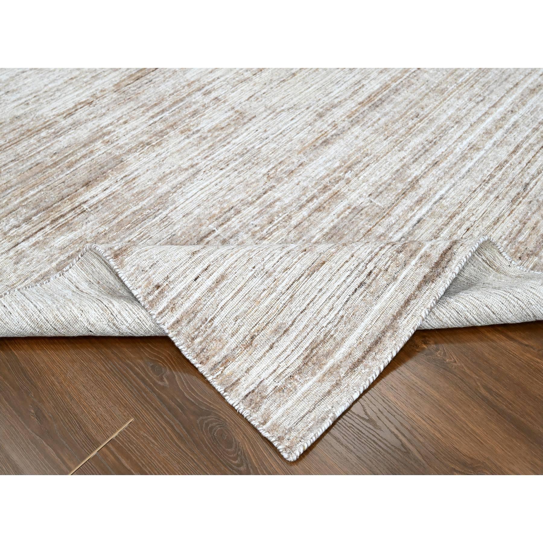 8'x10' Umber Brown Hand Loomed Wool and Plant Based Silk Modern Design Rug In condizioni Nuovo in vendita a Carlstadt, NJ