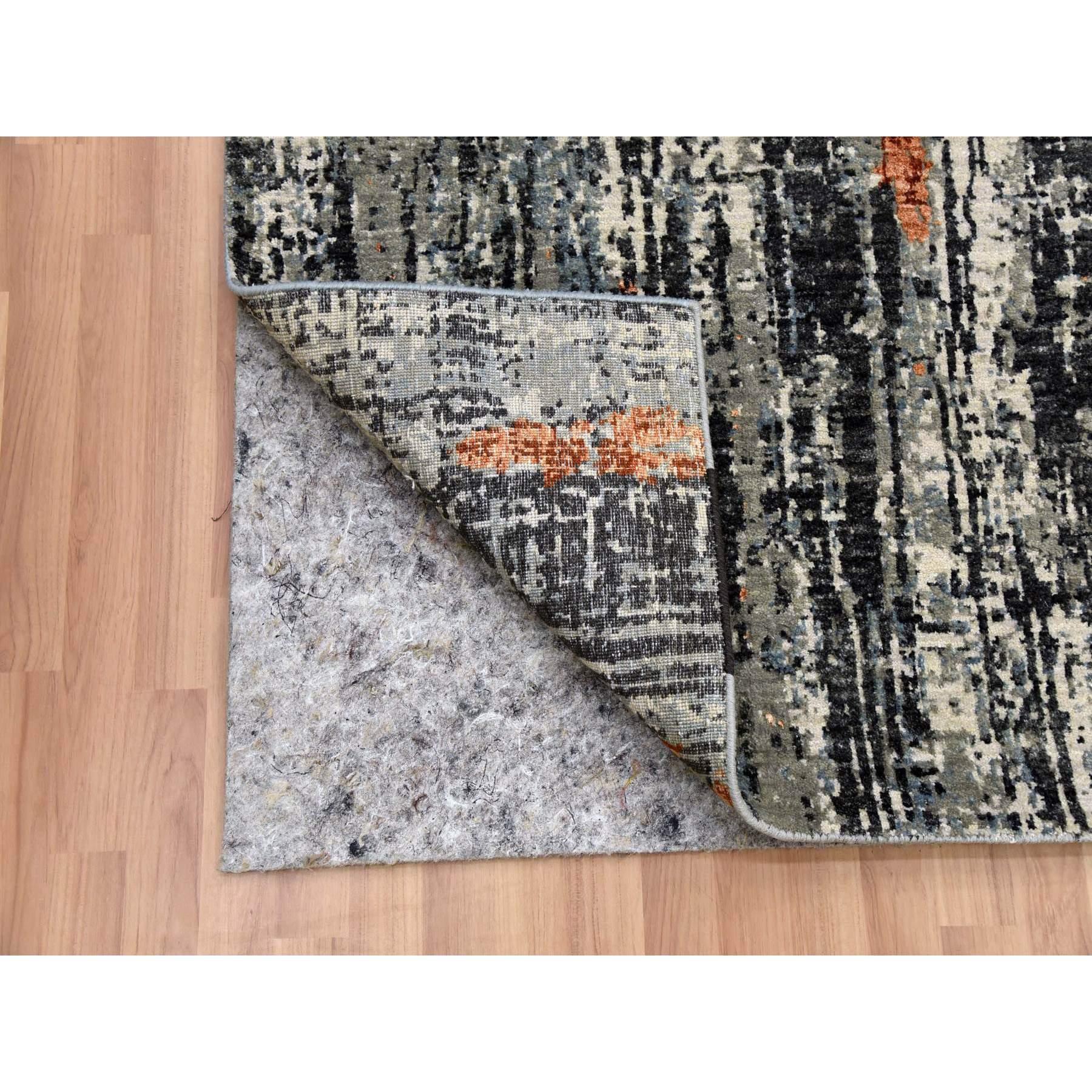 Hand-Knotted 8'x10'1