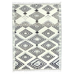 8'x10'10" Ivory Moroccan Berber Natural Dyes Soft Wool Hand Knotted Oriental Rug