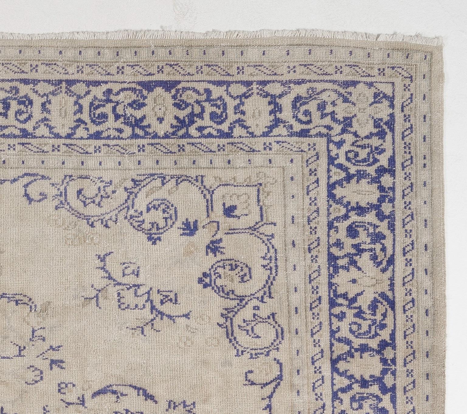 Tissé à la main 8x10 Ft Tapis en laine Oushak d'Anatolie centrale noué à la main dans des couleurs douces en vente