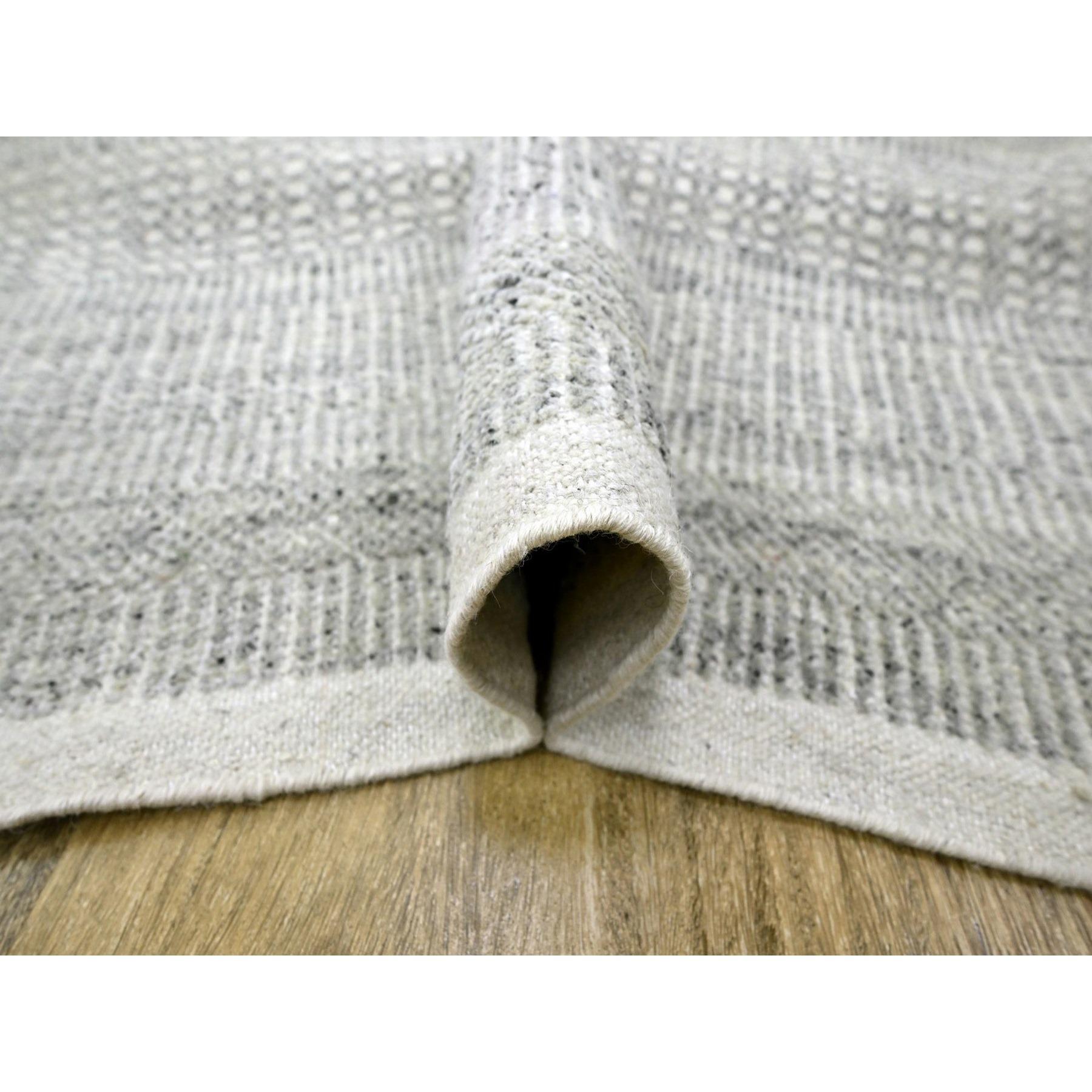 Annodato a mano 8'x10'2