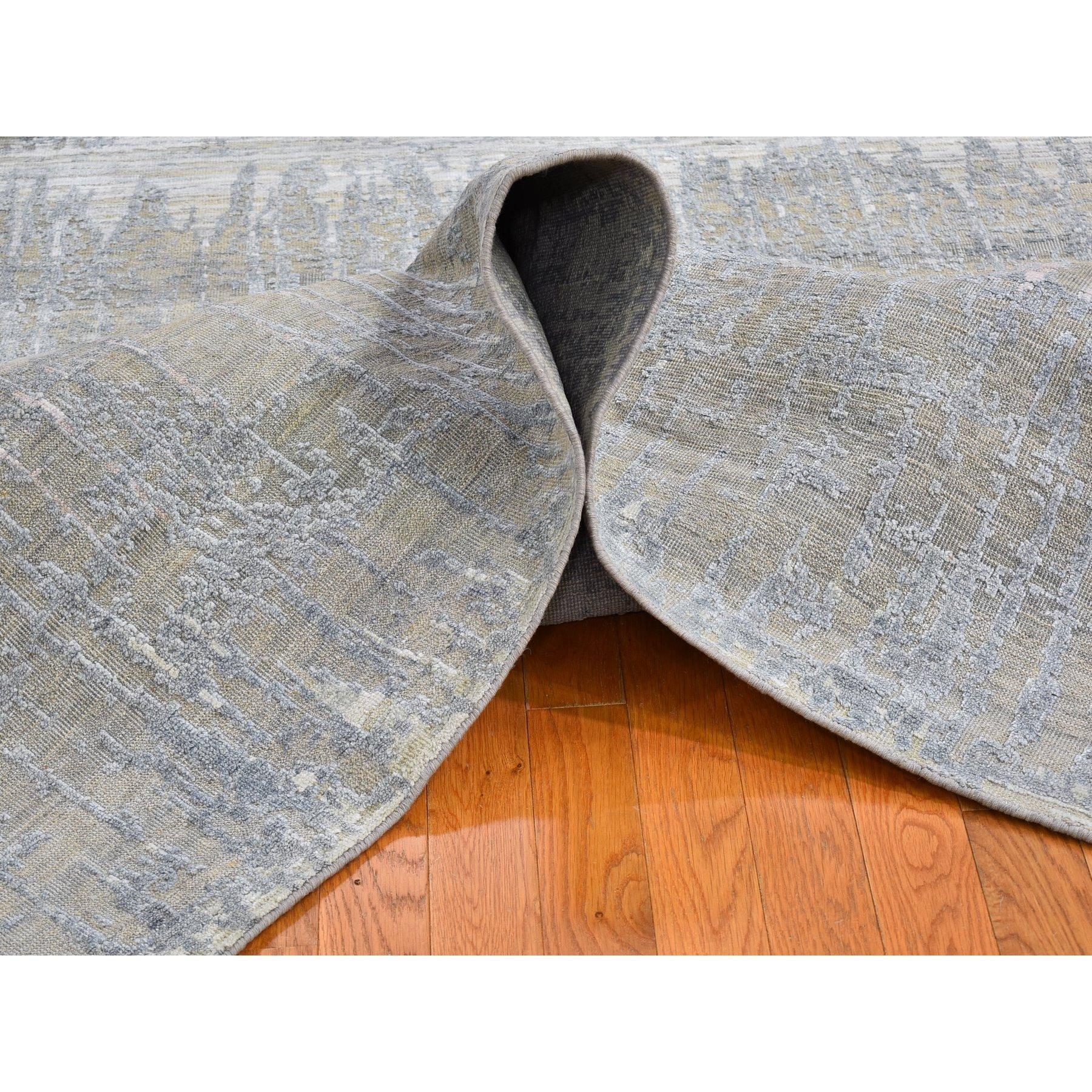 Tapis noué à la main en laine et soie texturée 8'x10'3