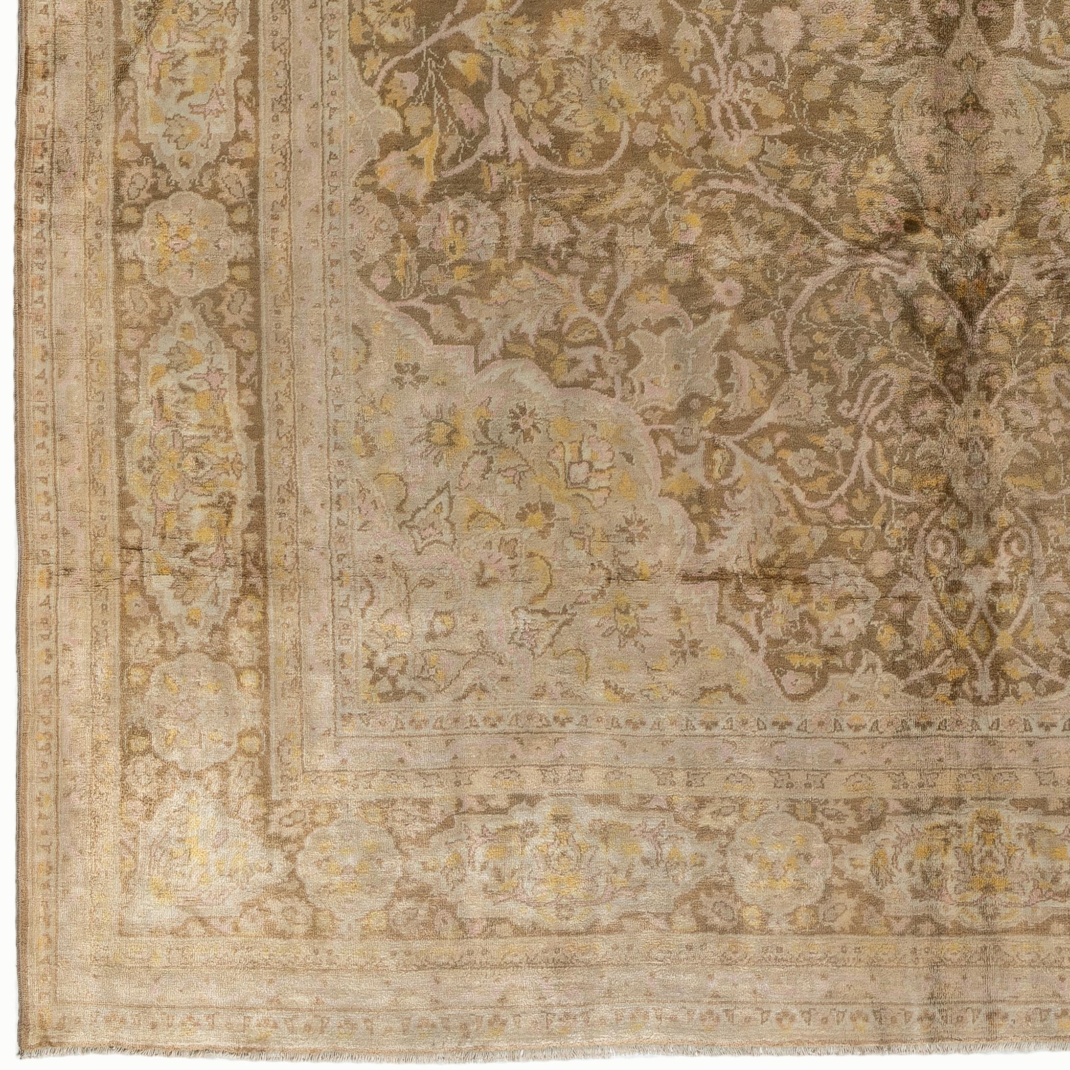 Annodato a mano Tappeto Sivas turco semi antico 8x10,6 Ft, vellutato in lana in vendita