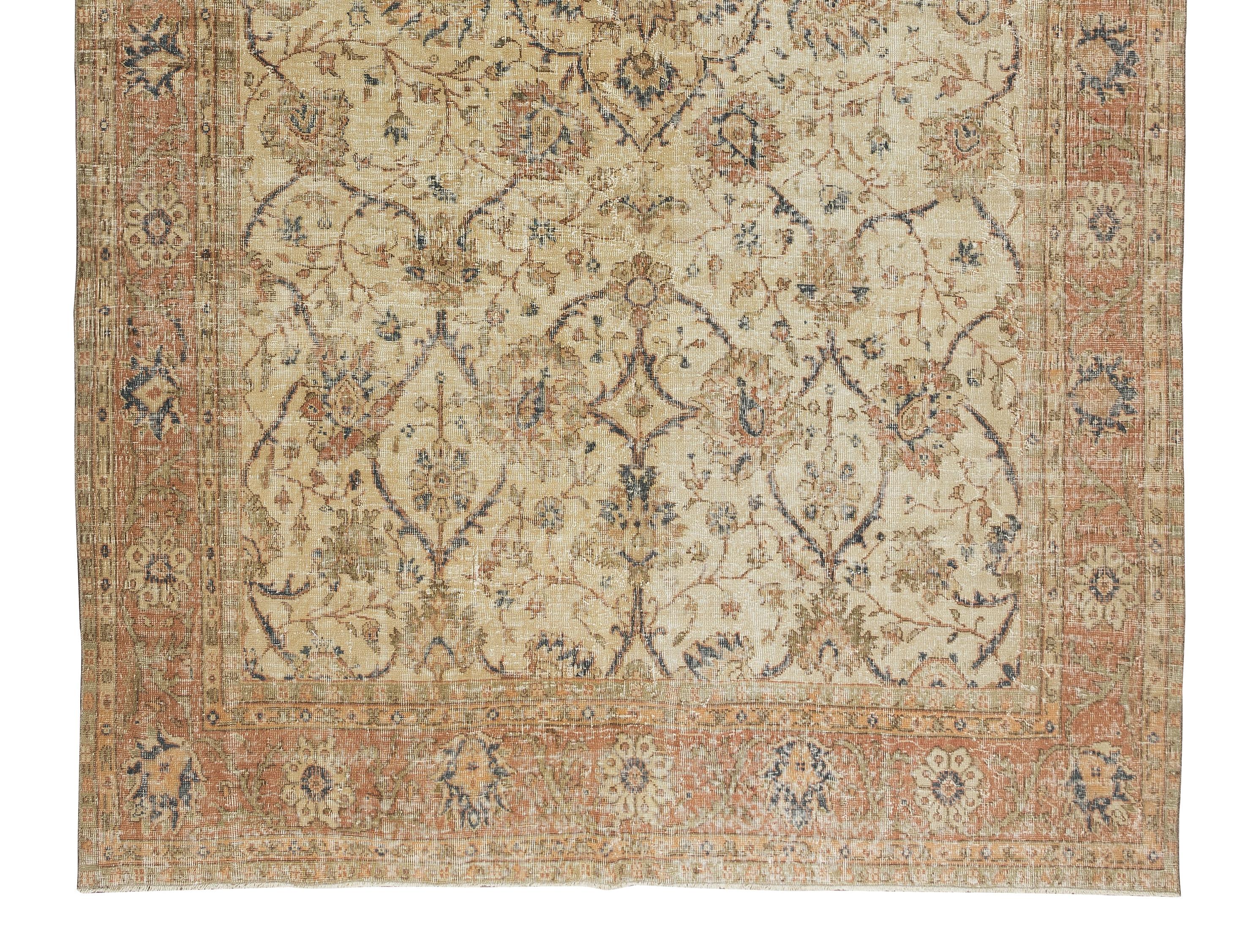 20th Century 8x11.7 Ft Vintage Hand-Knotted Anatolian Oushak Wool Area Rug with Floral Design For Sale
