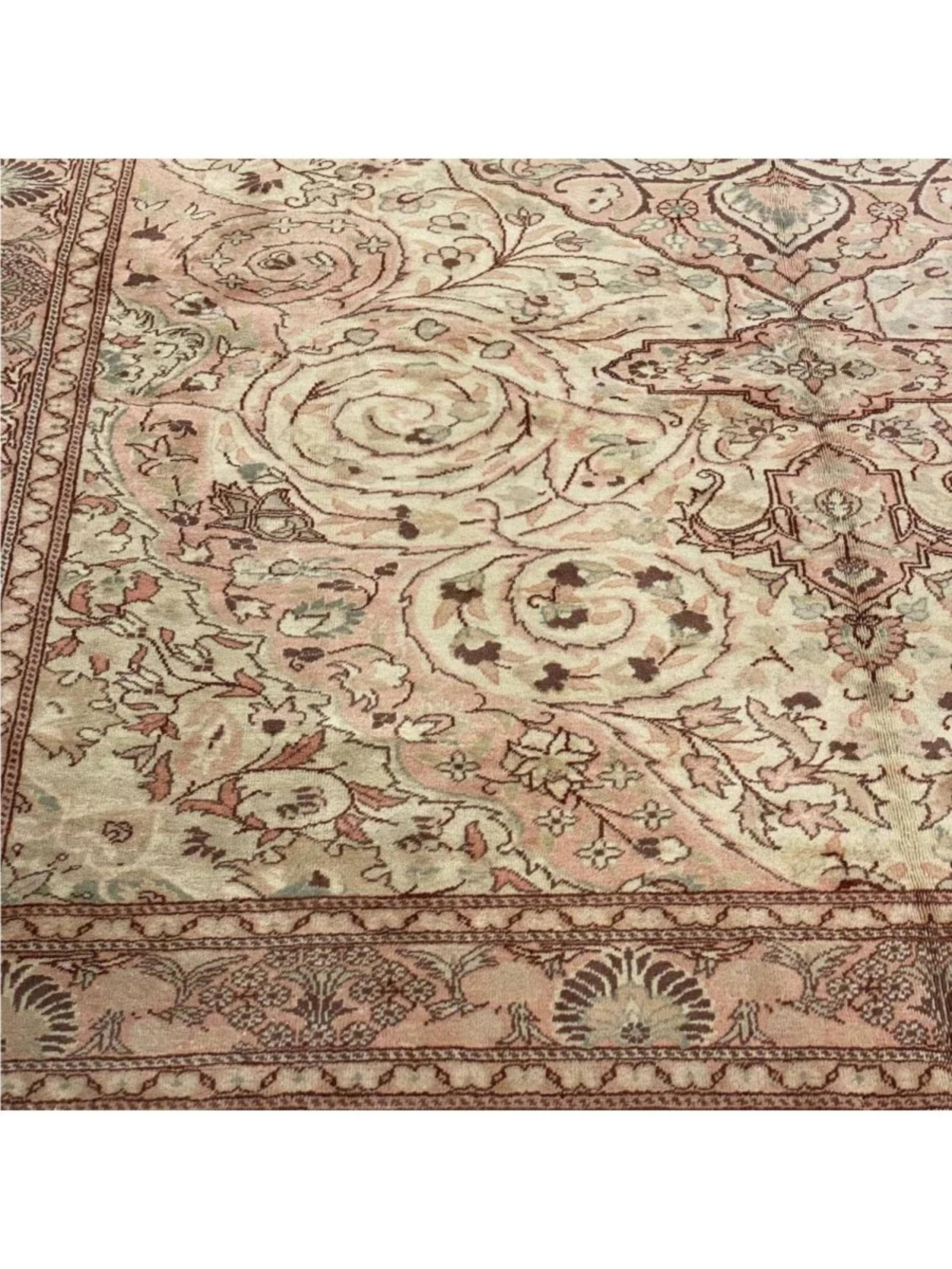 8x12 Hand Knotted Gold and Peach Old Turkish Kayseri Area Rug For Sale 2