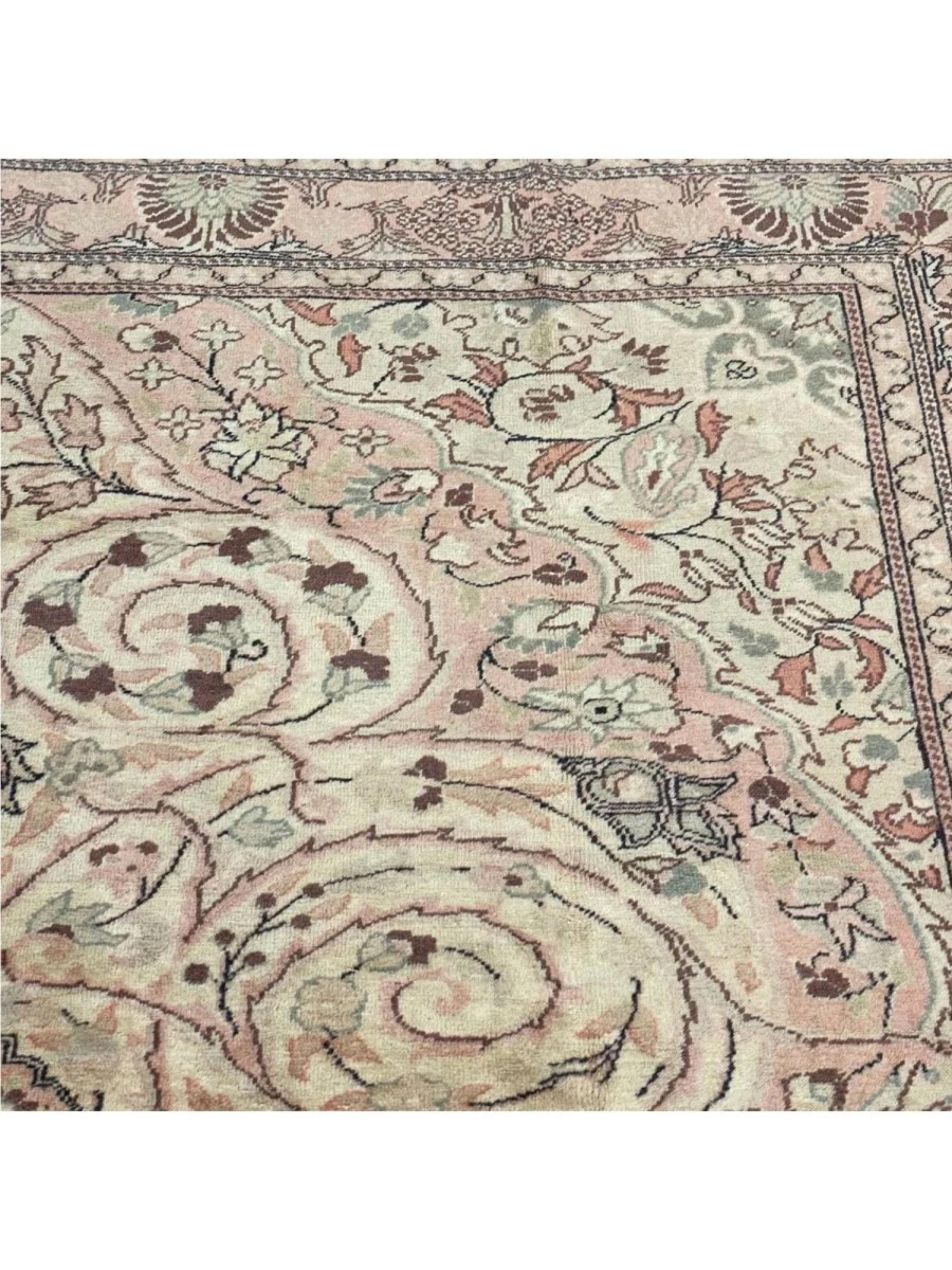 Wool 8x12 Hand Knotted Gold and Peach Old Turkish Kayseri Area Rug For Sale